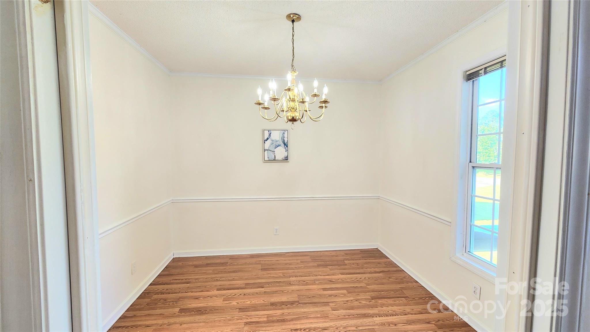 1066 Tremont Avenue Property Photo 5