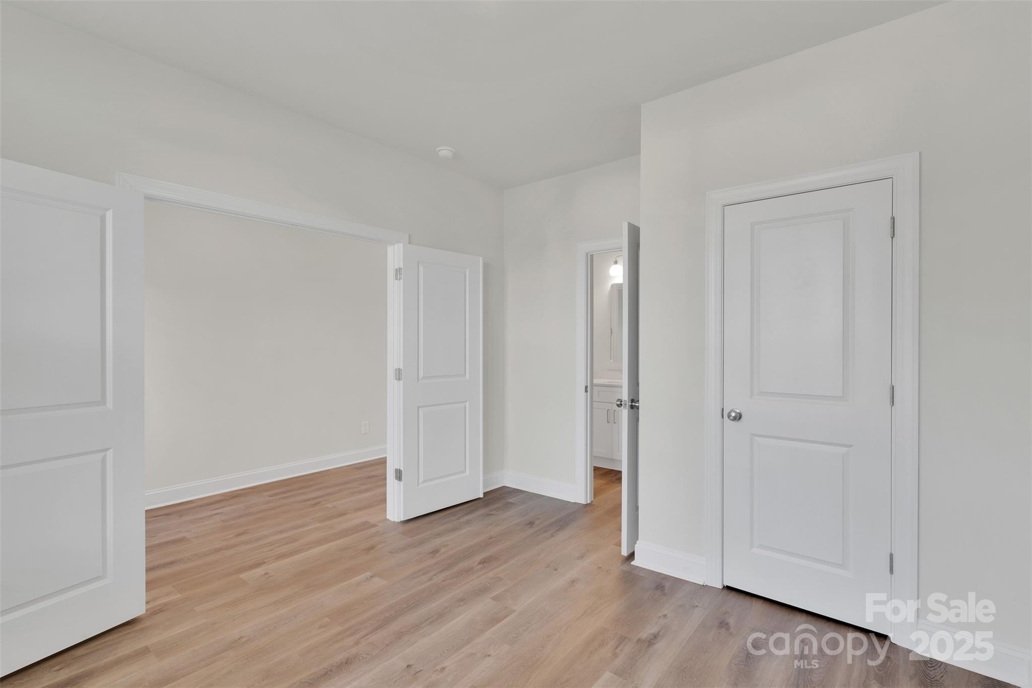 726 Lithia Inn Road 5 Property Photo 12