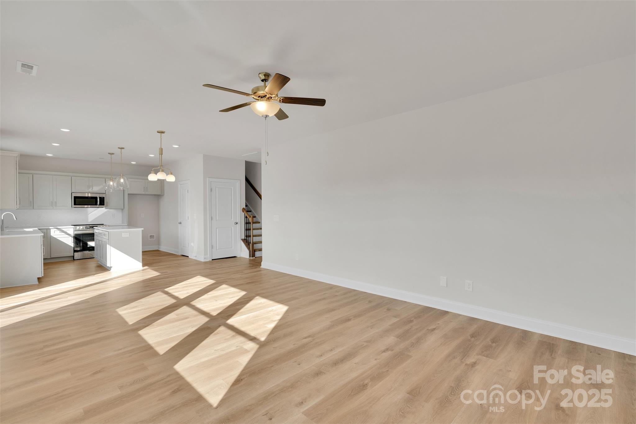 726 Lithia Inn Road 5 Property Photo 18