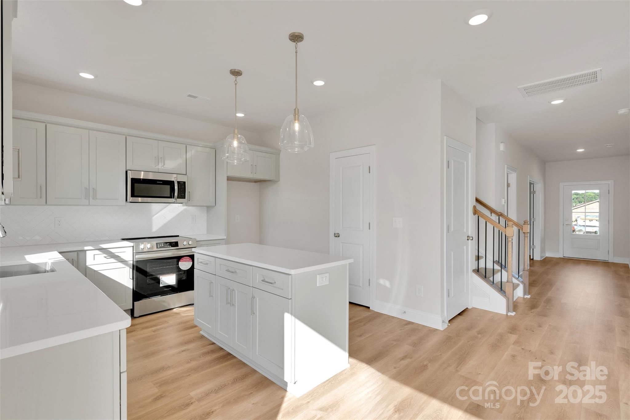 726 Lithia Inn Road 5 Property Photo 19