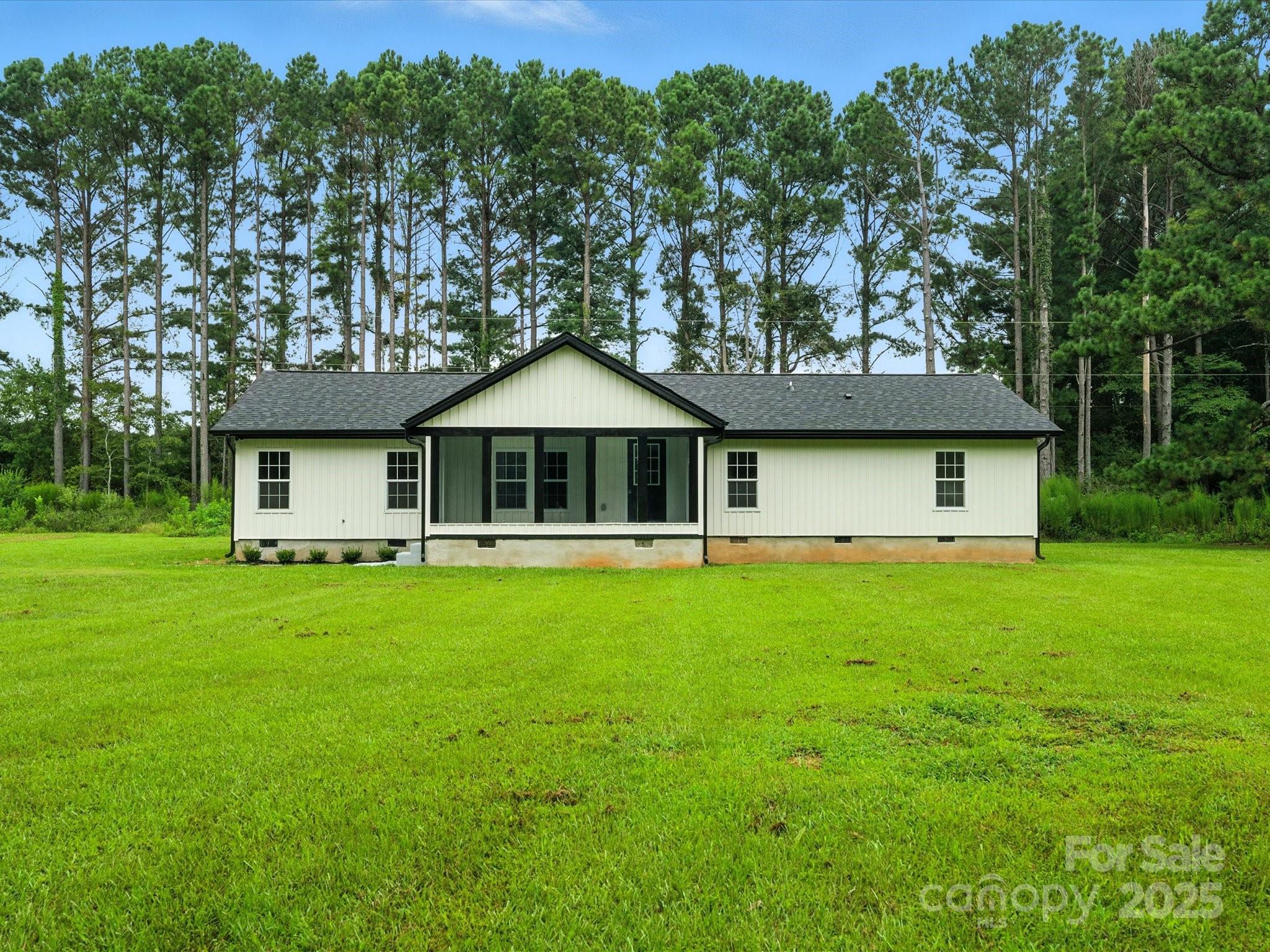 6205 Richburg Road Property Photo 1