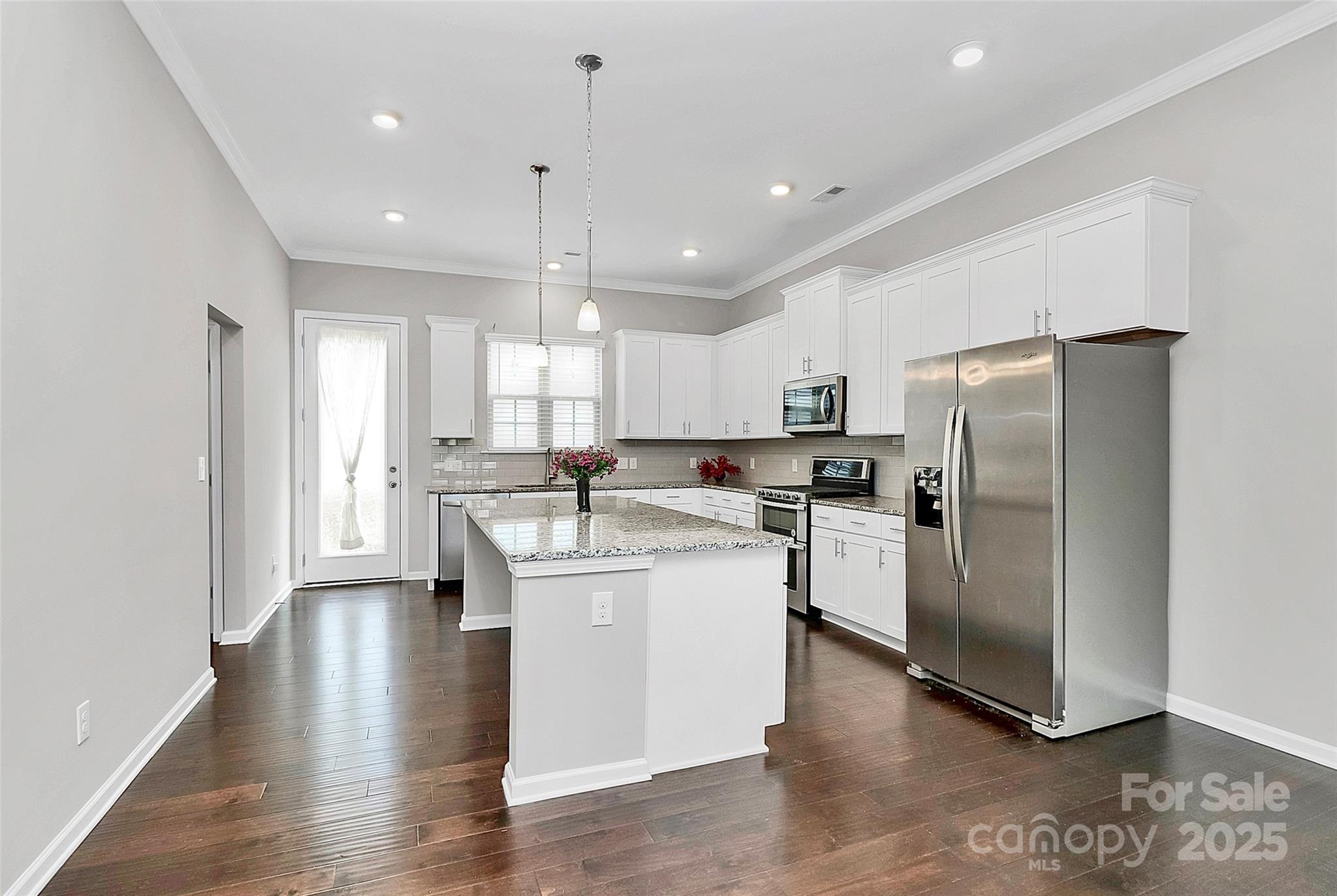 9604 Ainslie Downs Street Property Photo 10