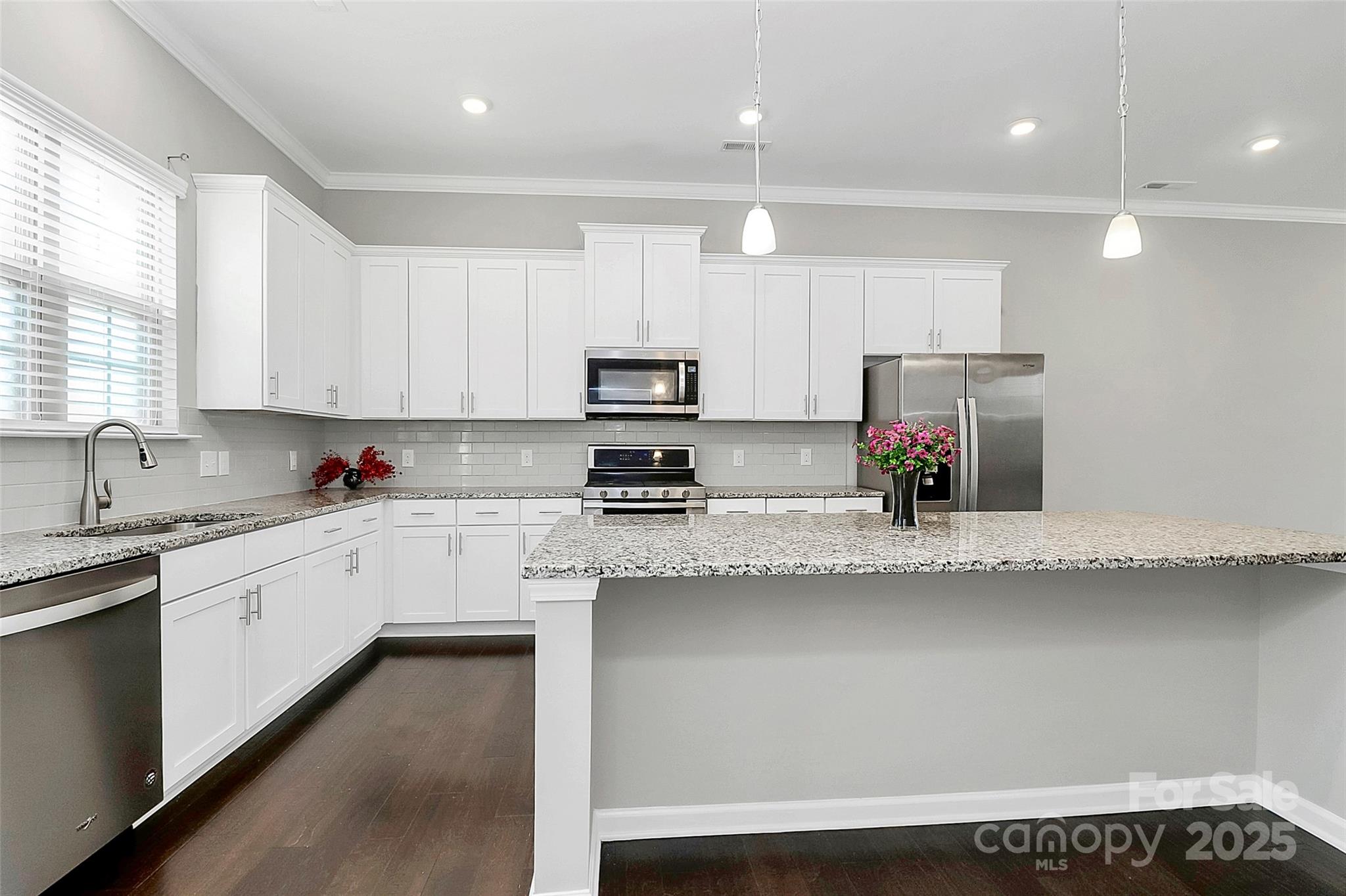 9604 Ainslie Downs Street Property Photo 14