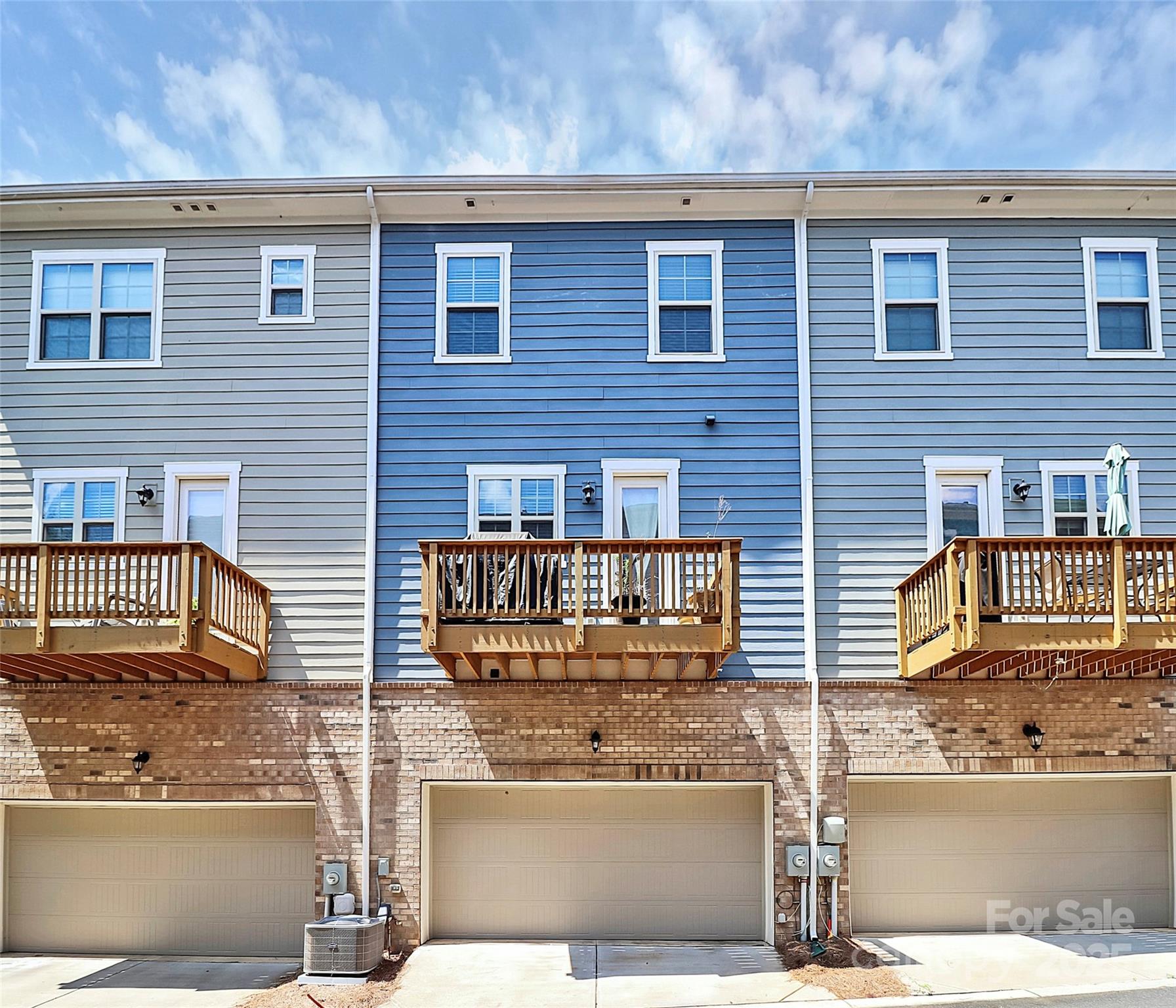 9604 Ainslie Downs Street Property Photo 32