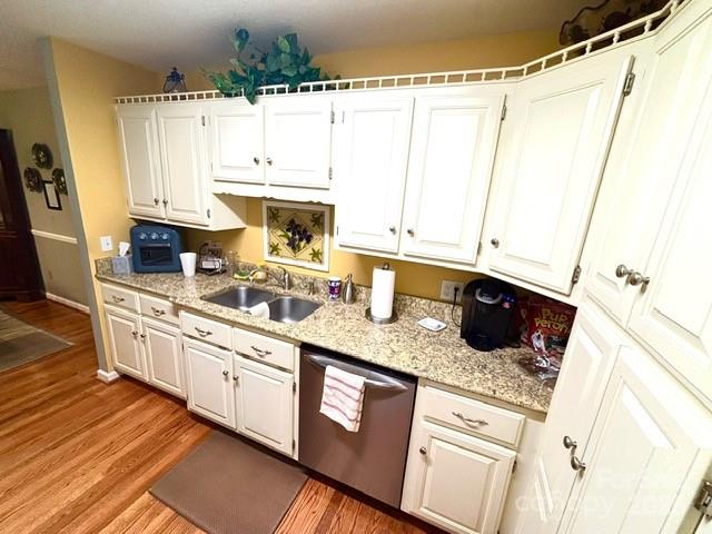 912 Redwood Lane Property Photo 12