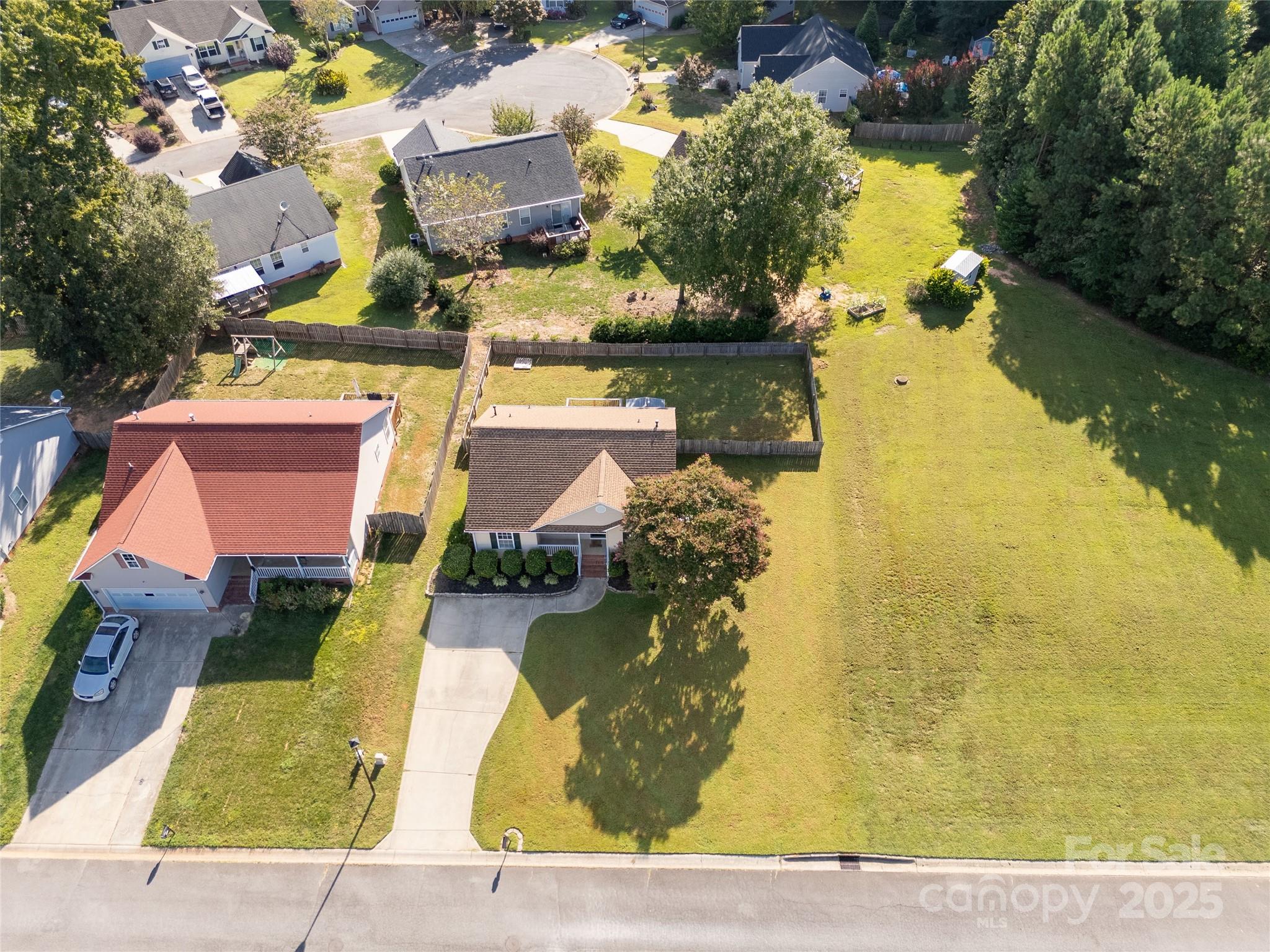 808 Painted Lady Court Property Photo 29