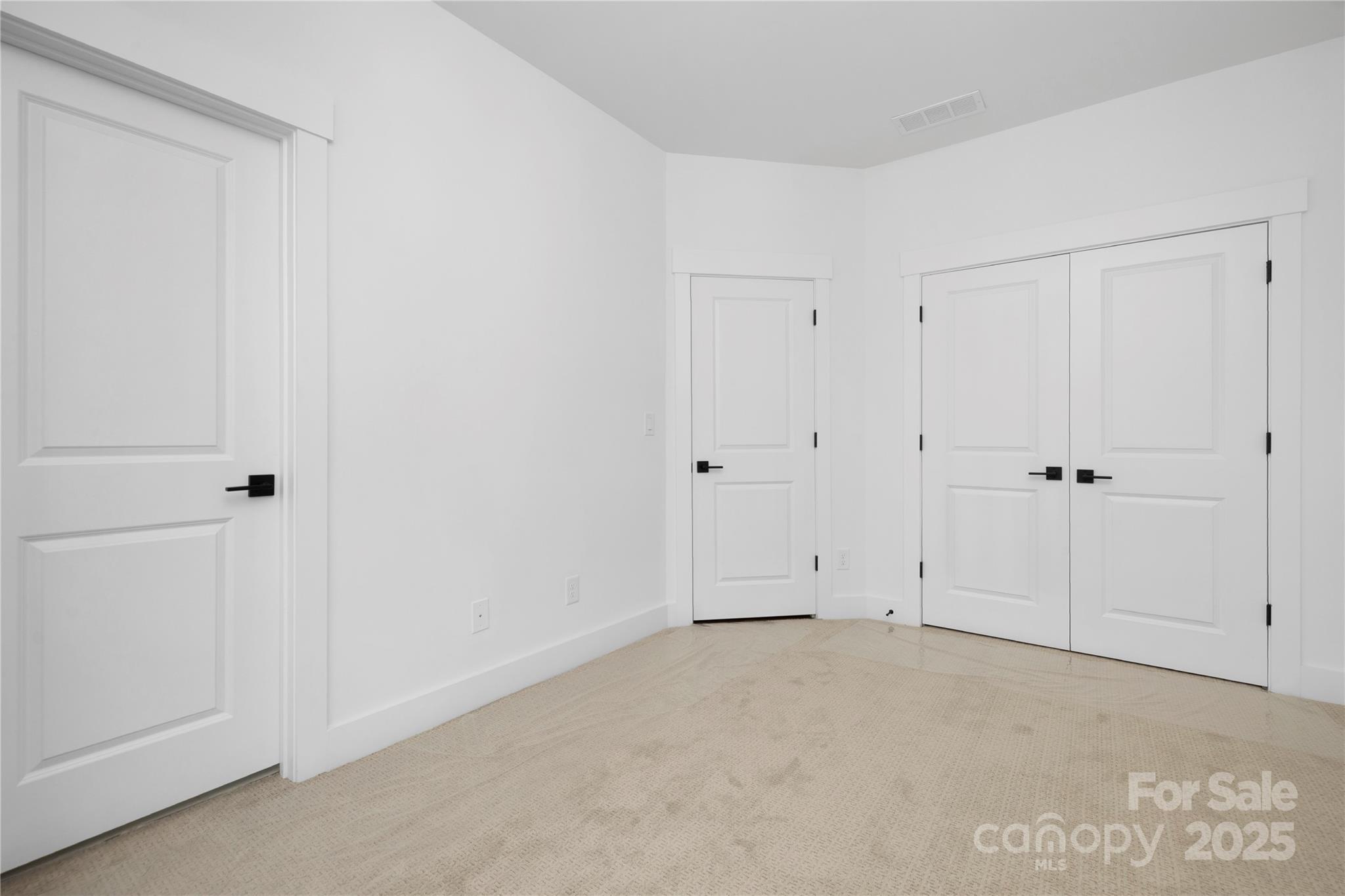 3610 S Tryon Street 17 Property Photo 8