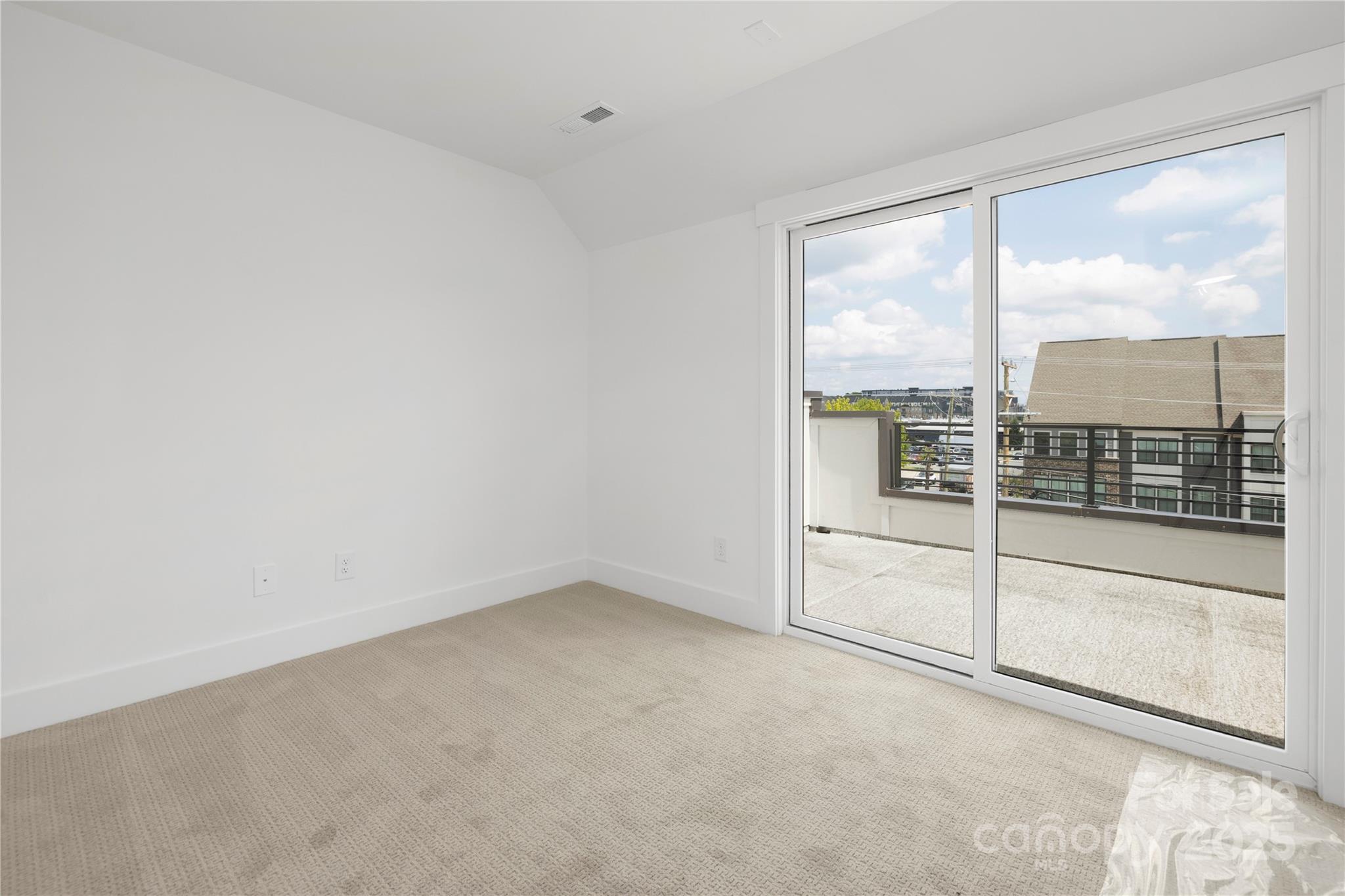 3610 S Tryon Street 17 Property Photo 9