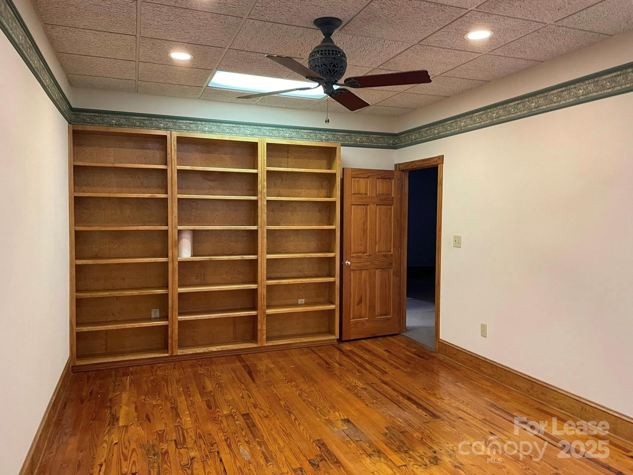 213 W Main Avenue Property Photo 2