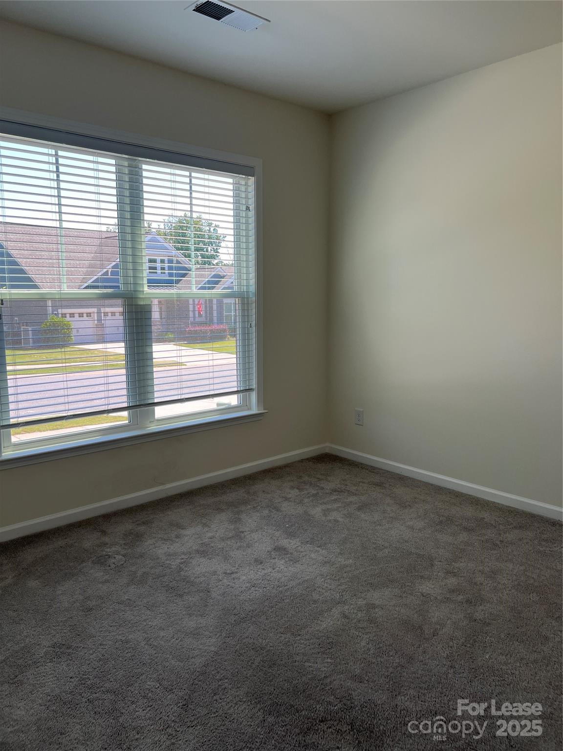 1024 Argentium Way Property Photo 14