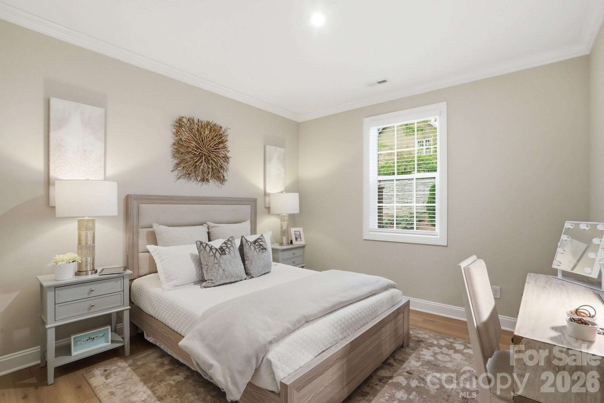 12123 Lavinia Lane Property Photo 11