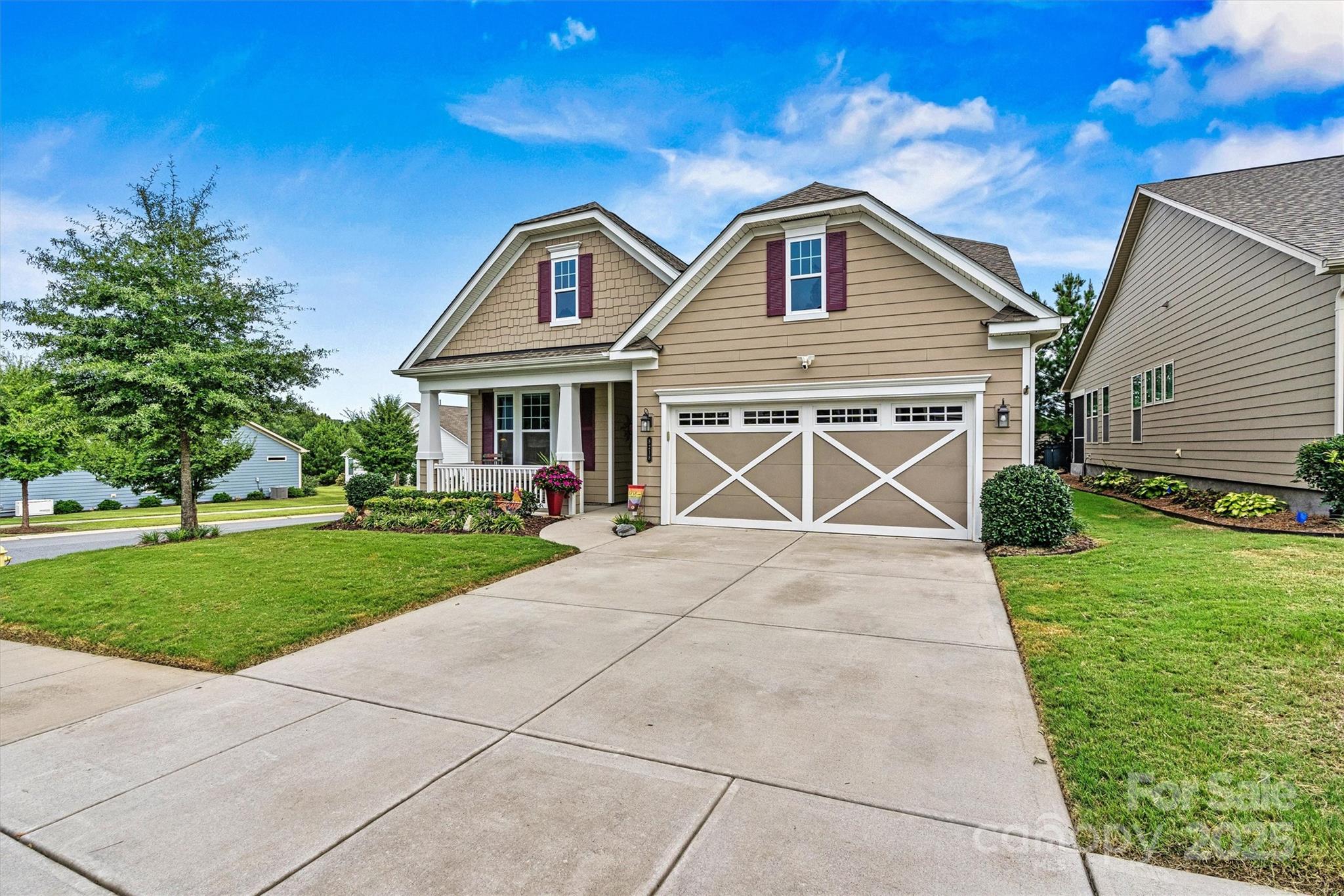 8218 Festival Way Property Photo 3