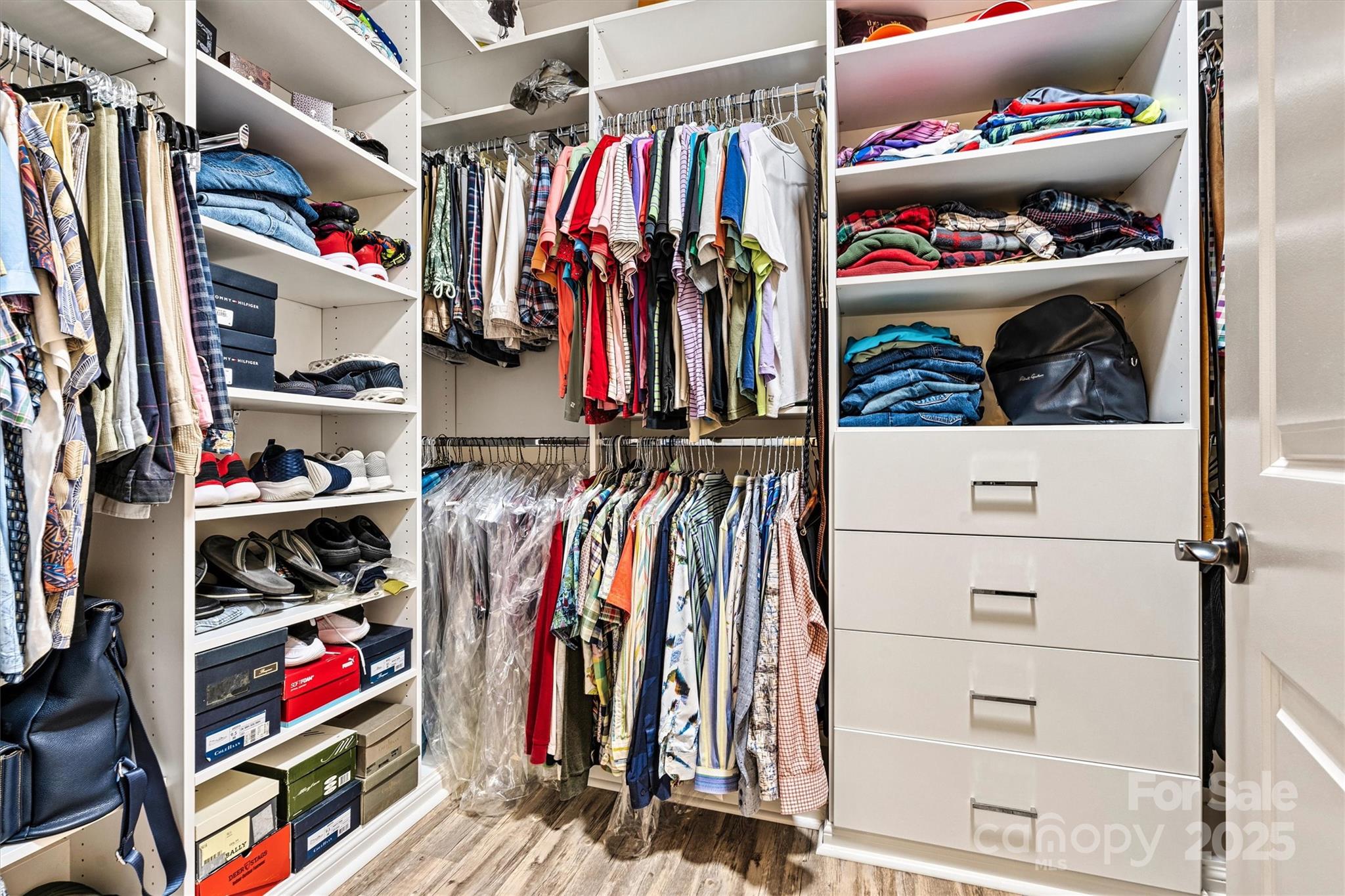 8218 Festival Way Property Photo 25