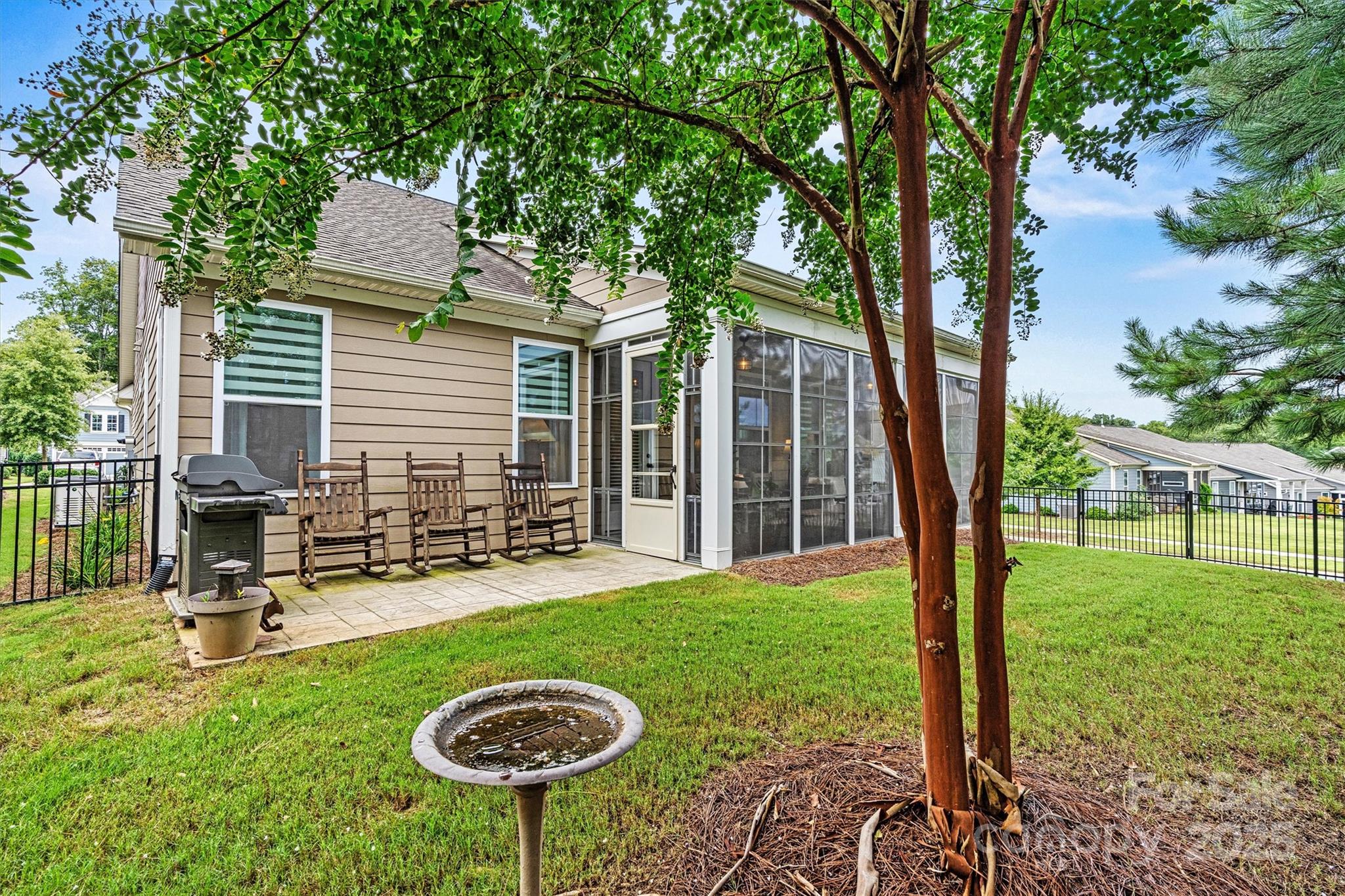 8218 Festival Way Property Photo 33