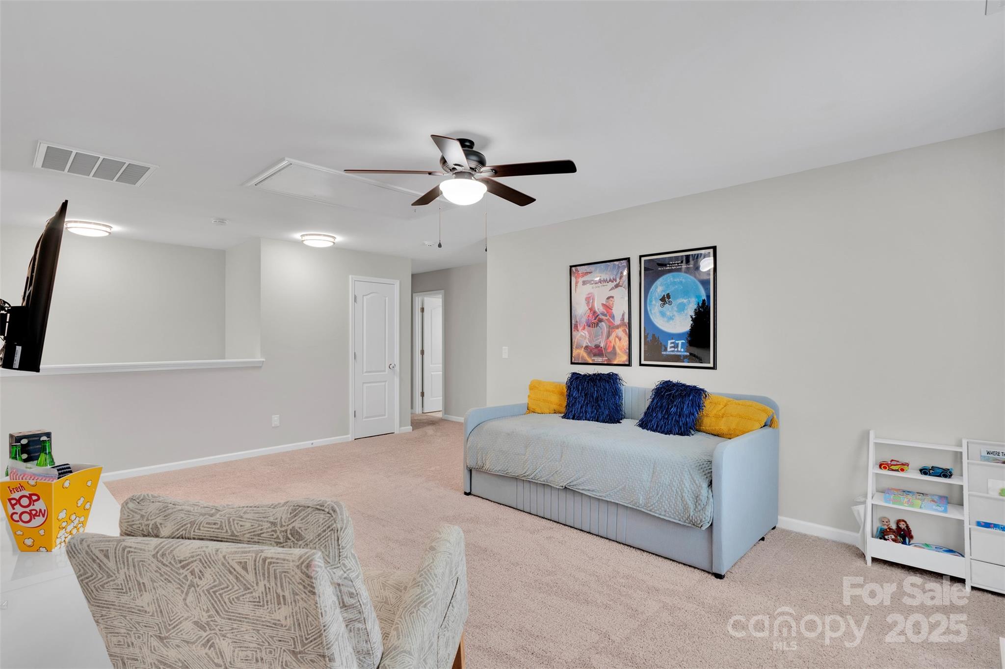 119 Willow Valley Drive 60 Property Photo 20