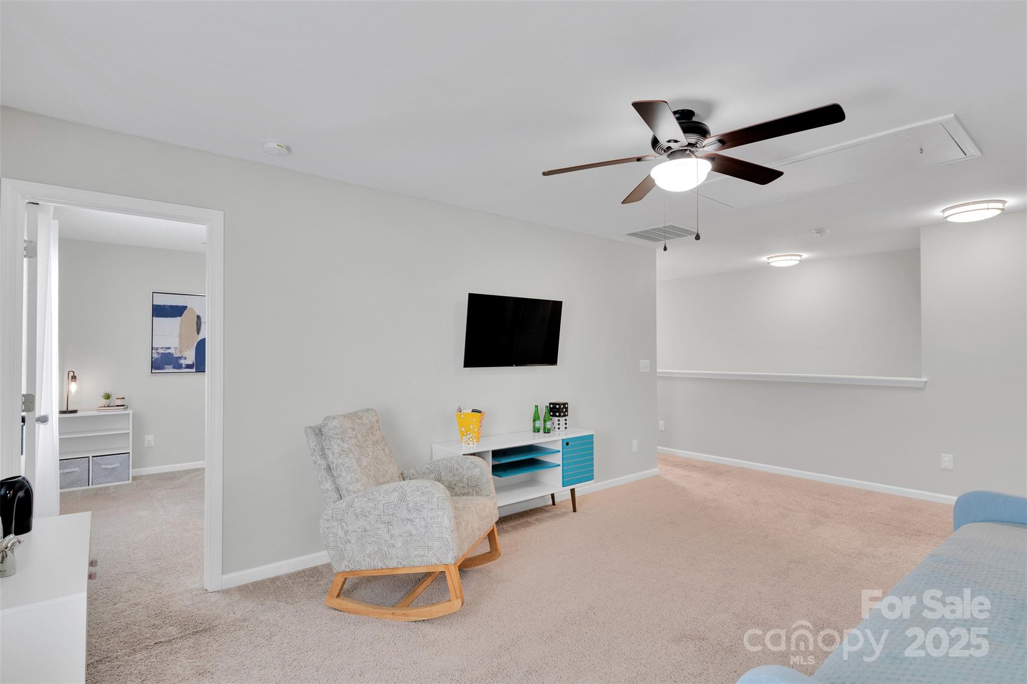 119 Willow Valley Drive 60 Property Photo 21