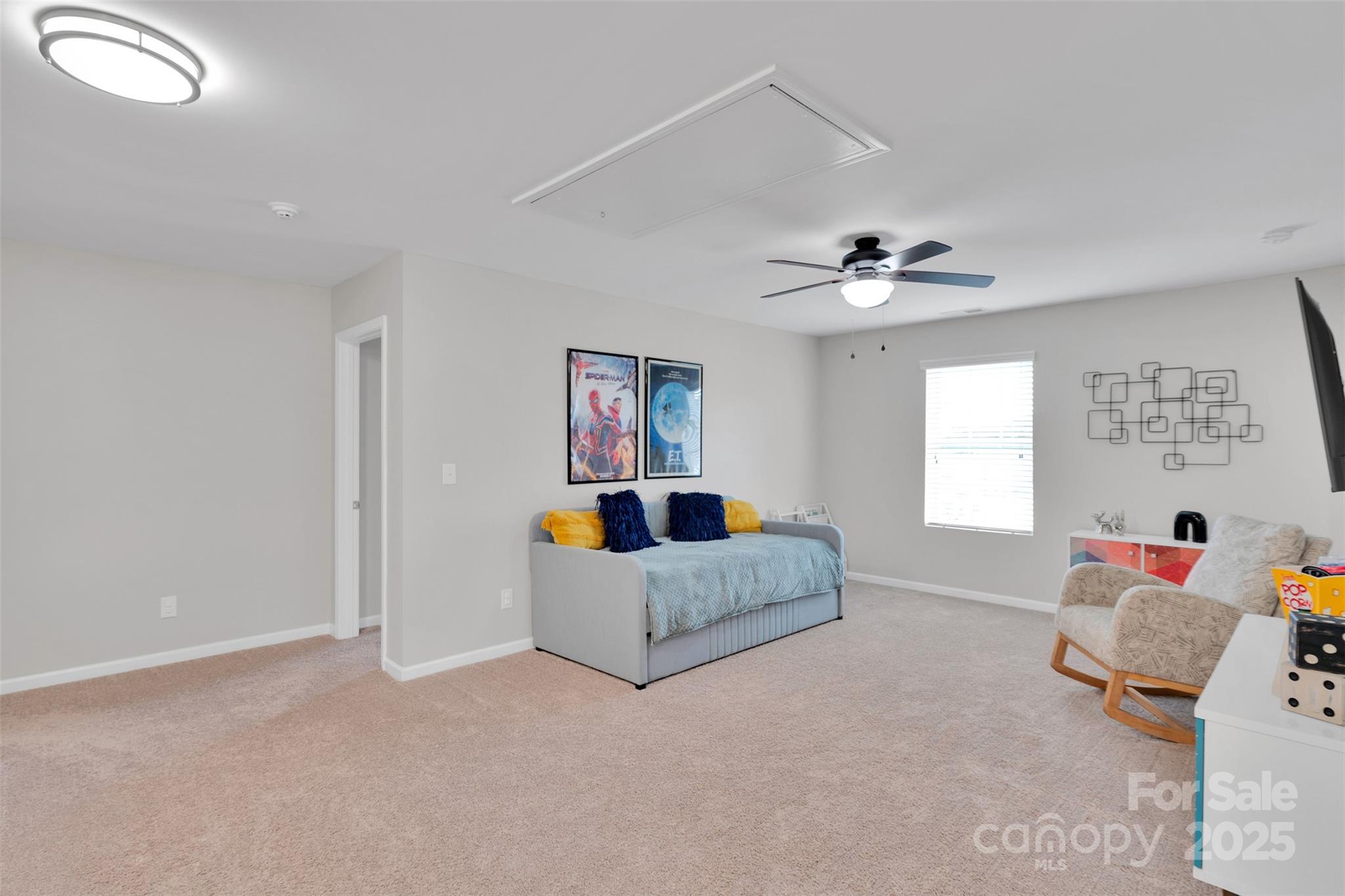 119 Willow Valley Drive 60 Property Photo 22