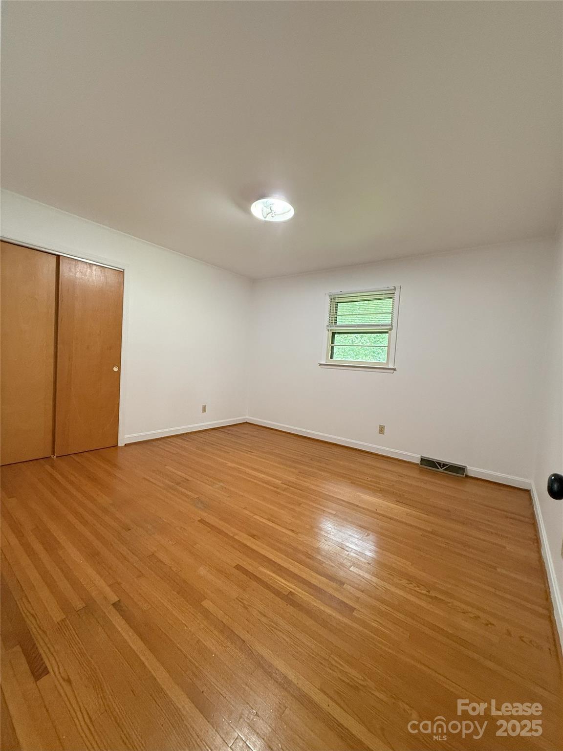 4001 Peggy Lane Property Photo 5