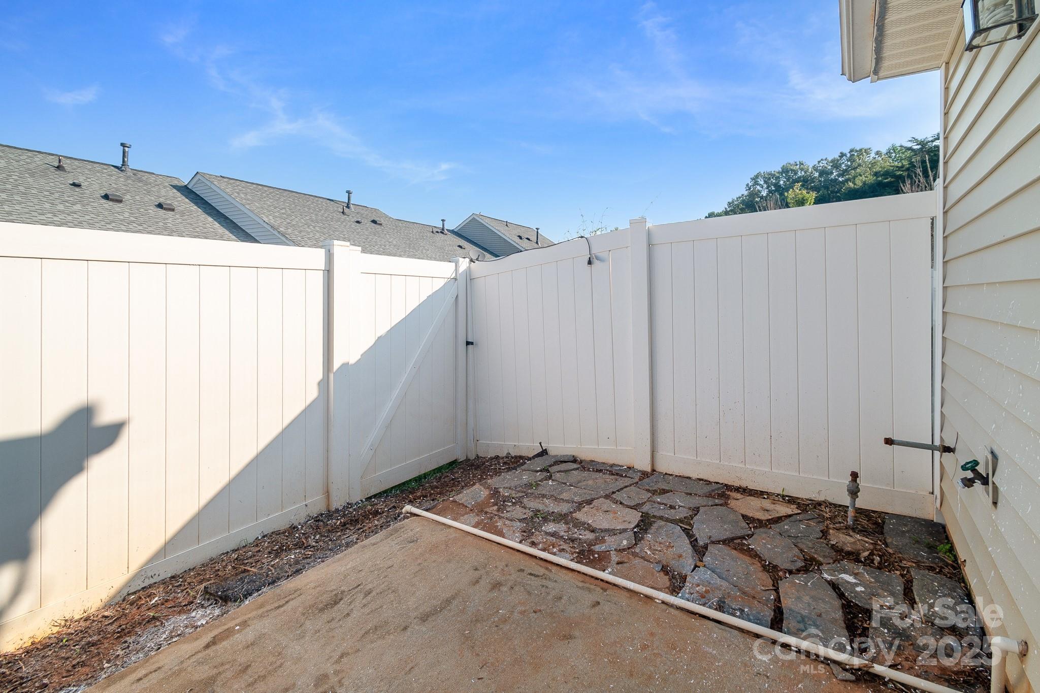 748 Sasha Court Property Photo 21