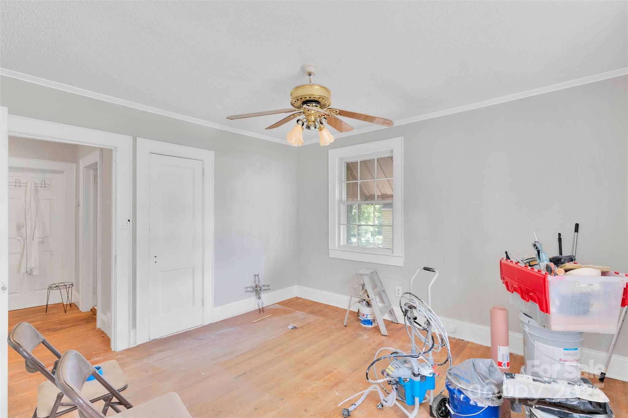 409 Gold Street Property Photo 25