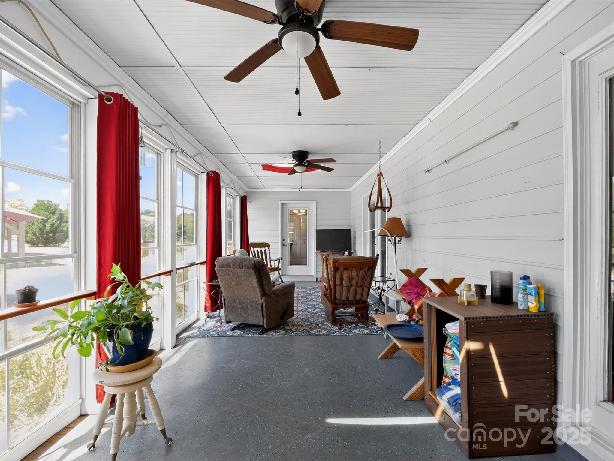 1035 Mcmillan Road Property Photo 25