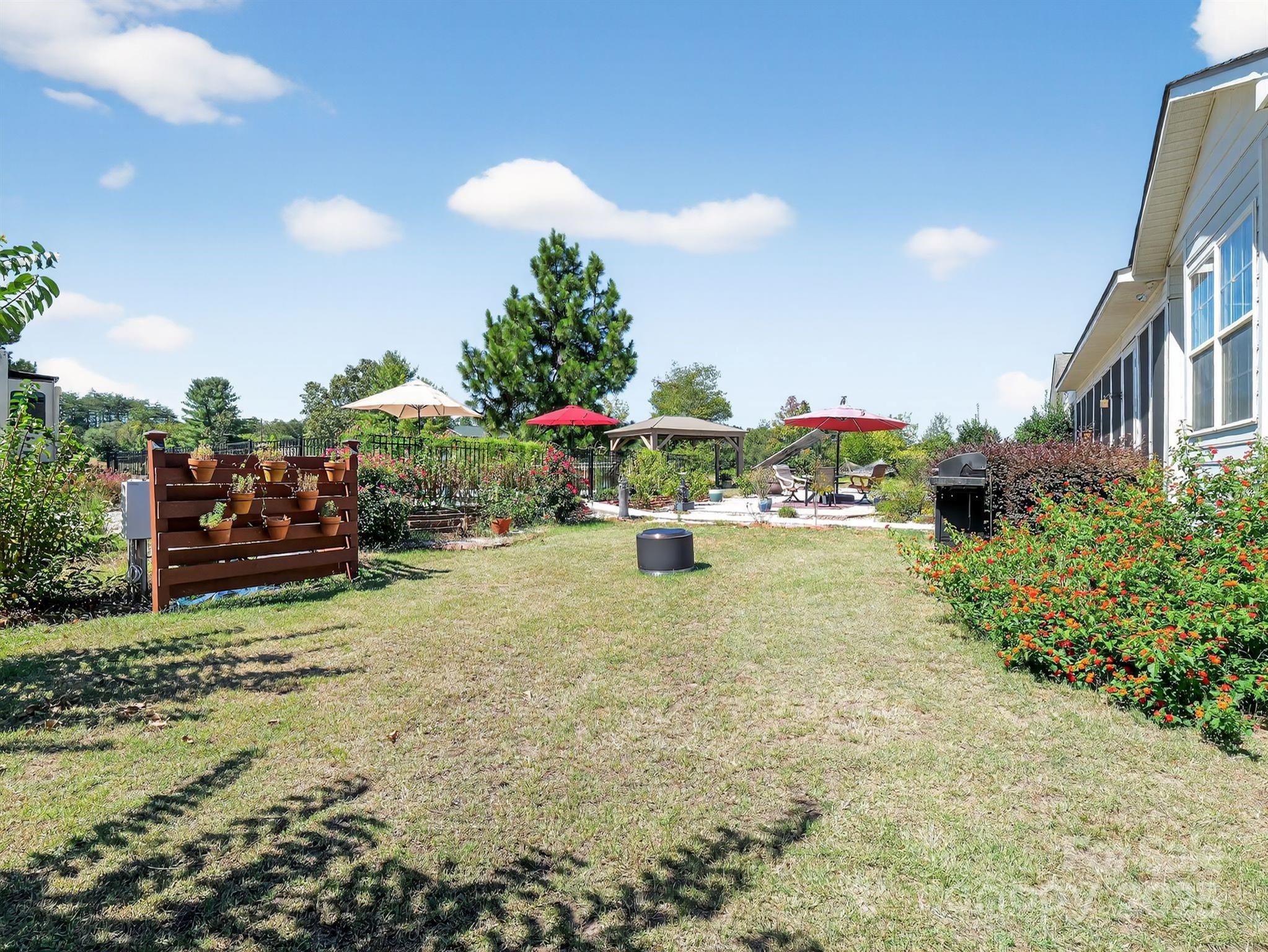 1035 Mcmillan Road Property Photo 27