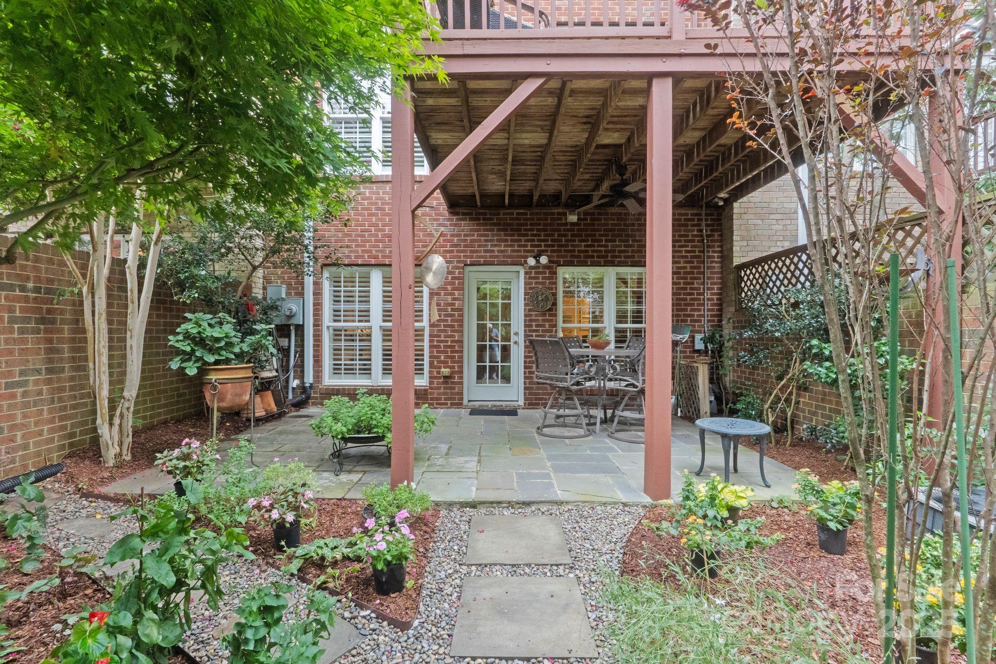 3044 Luke Crossing Drive 28 Property Photo 40