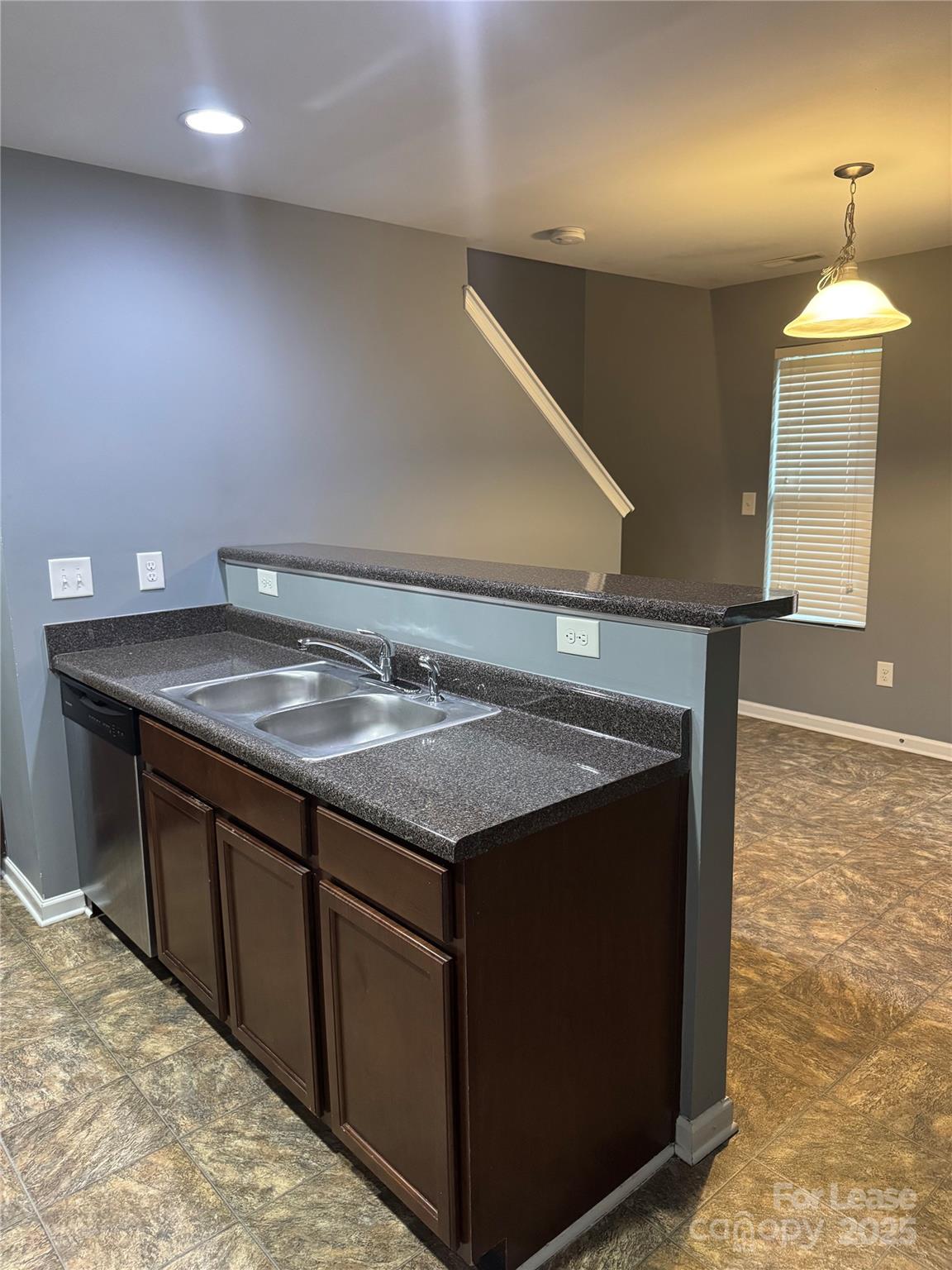 5919 Fazenda Drive Property Photo 4