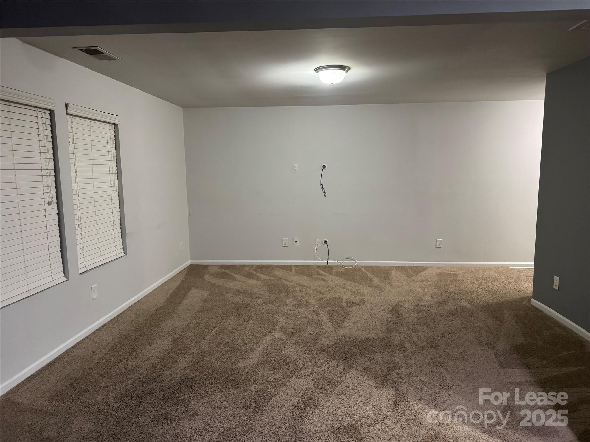 5919 Fazenda Drive Property Photo 9