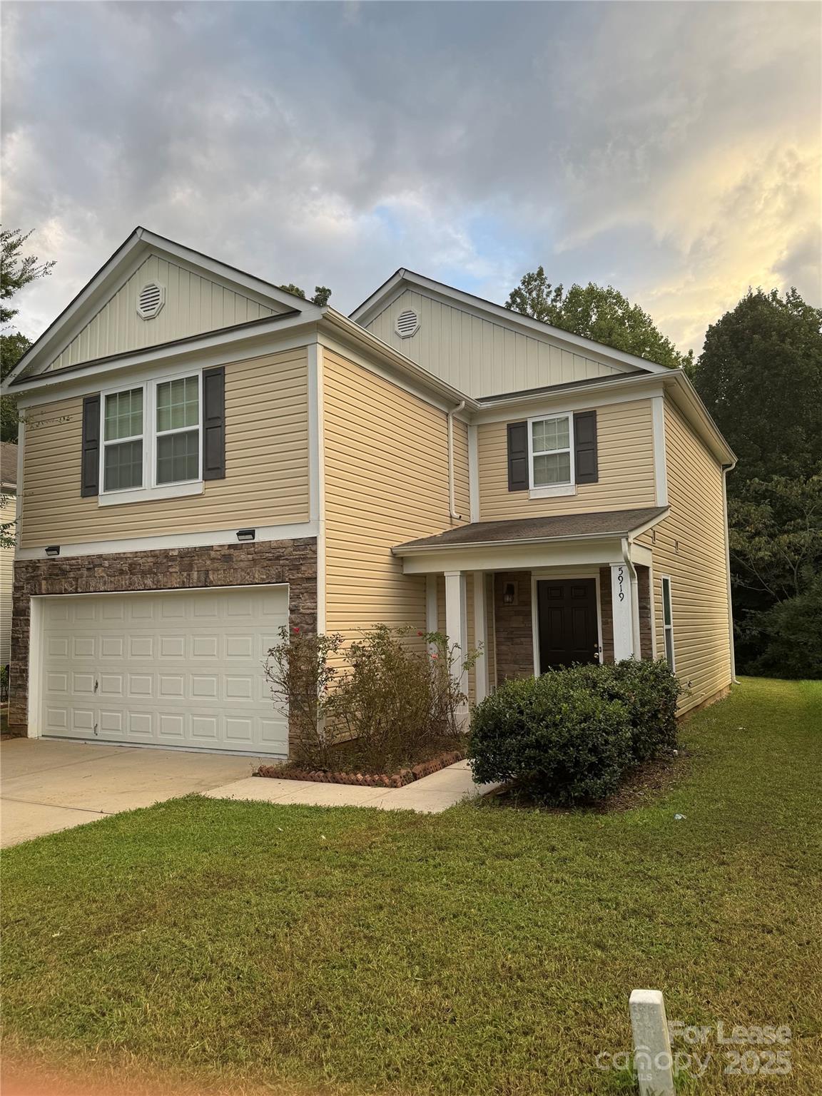 5919 Fazenda Drive Property Photo 11