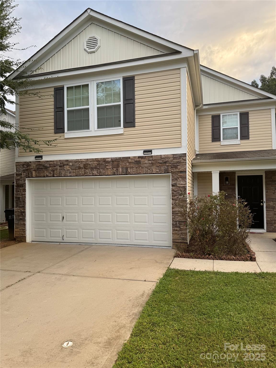 5919 Fazenda Drive Property Photo 12