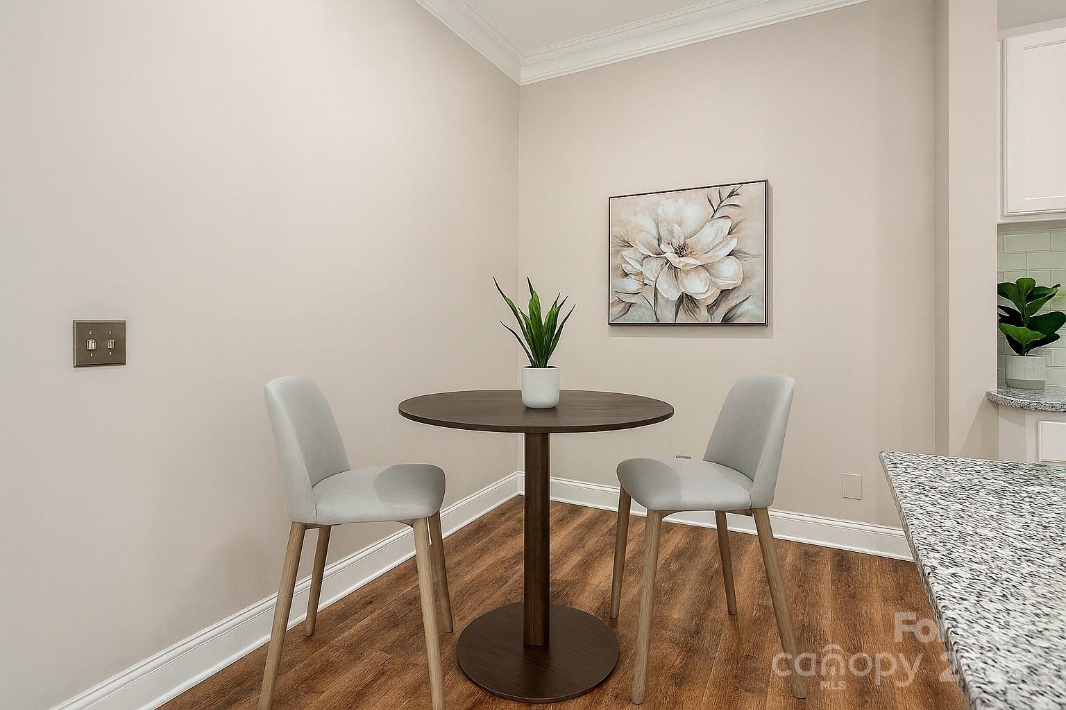 627 Garden District Drive Property Photo 5