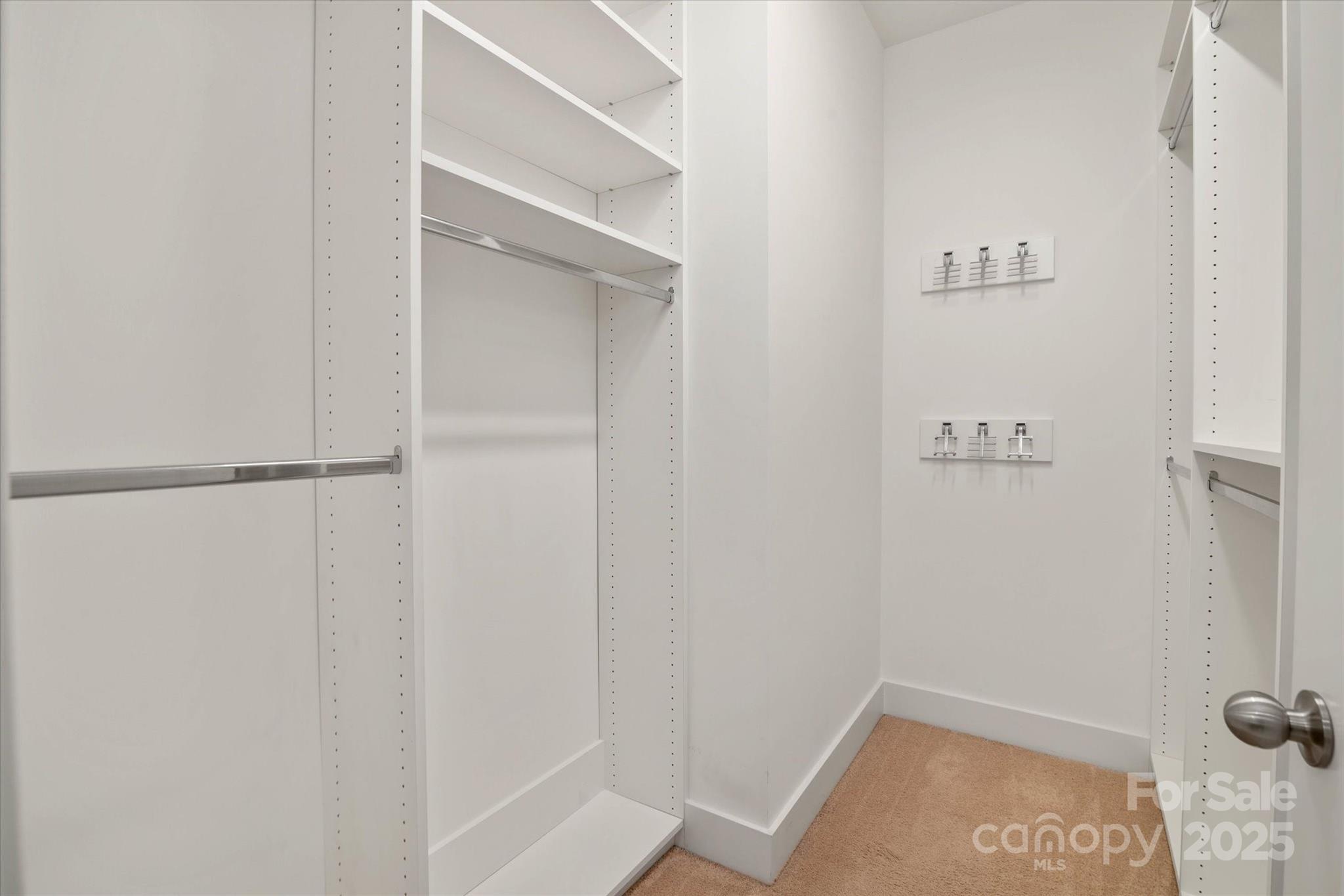 1624 Nandina Corners Alley Property Photo 24