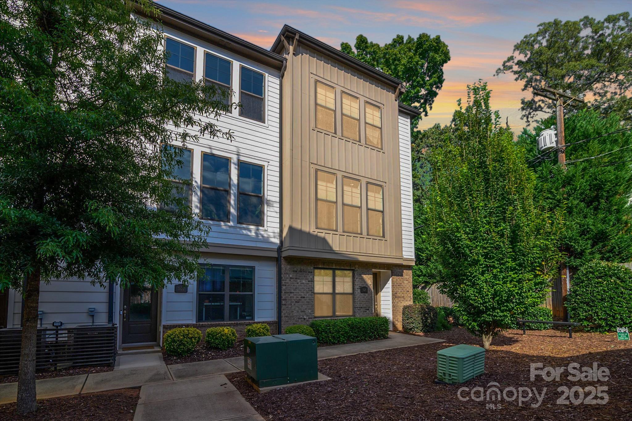 1624 Nandina Corners Alley Property Photo 35