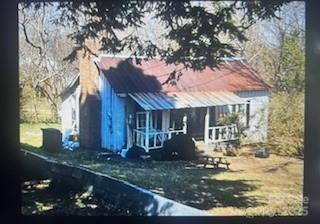 110 Potts Street Property Photo 1