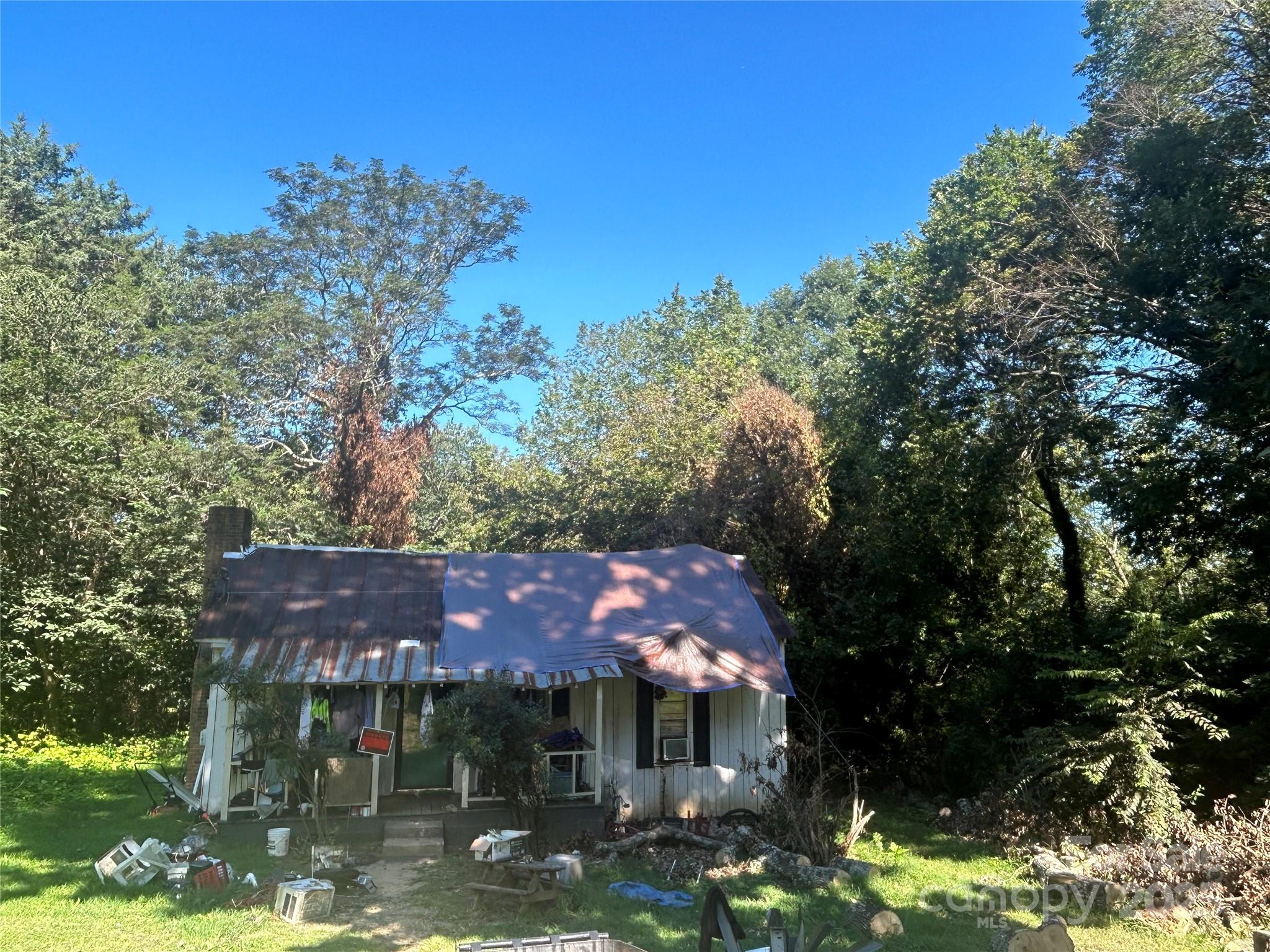 110 Potts Street Property Photo 2