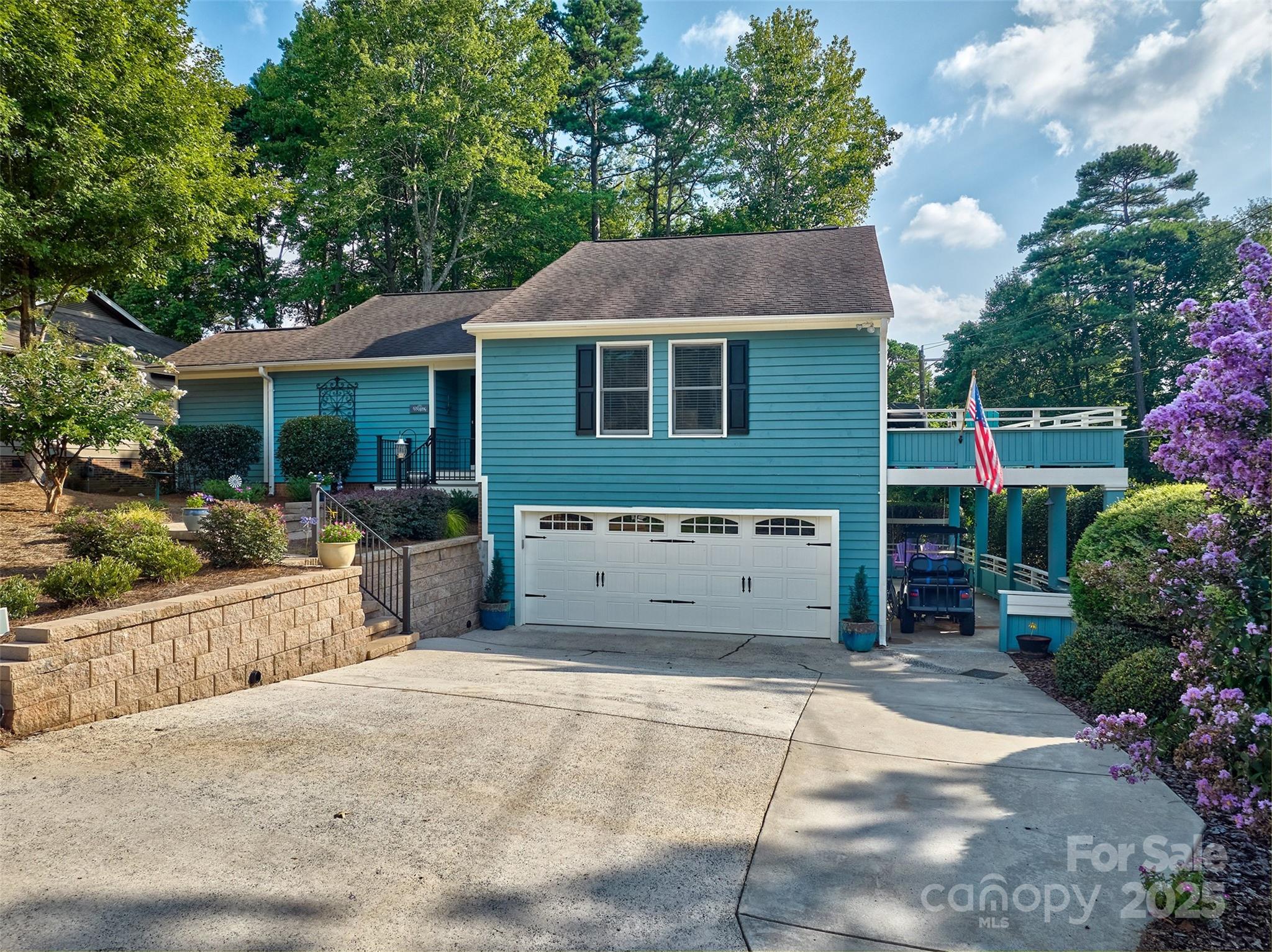 19 Shipmaster Court Property Photo 3