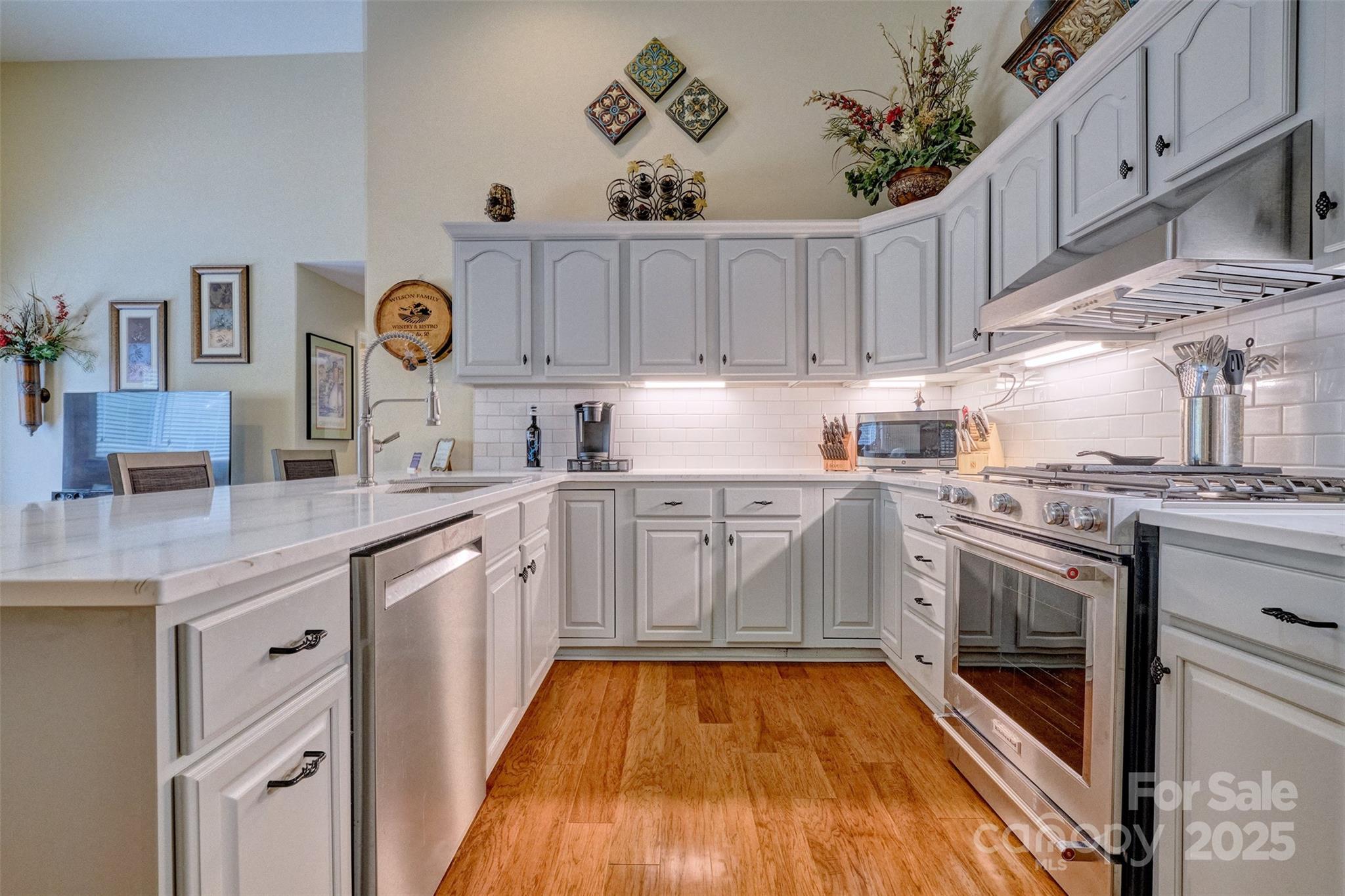 19 Shipmaster Court Property Photo 13