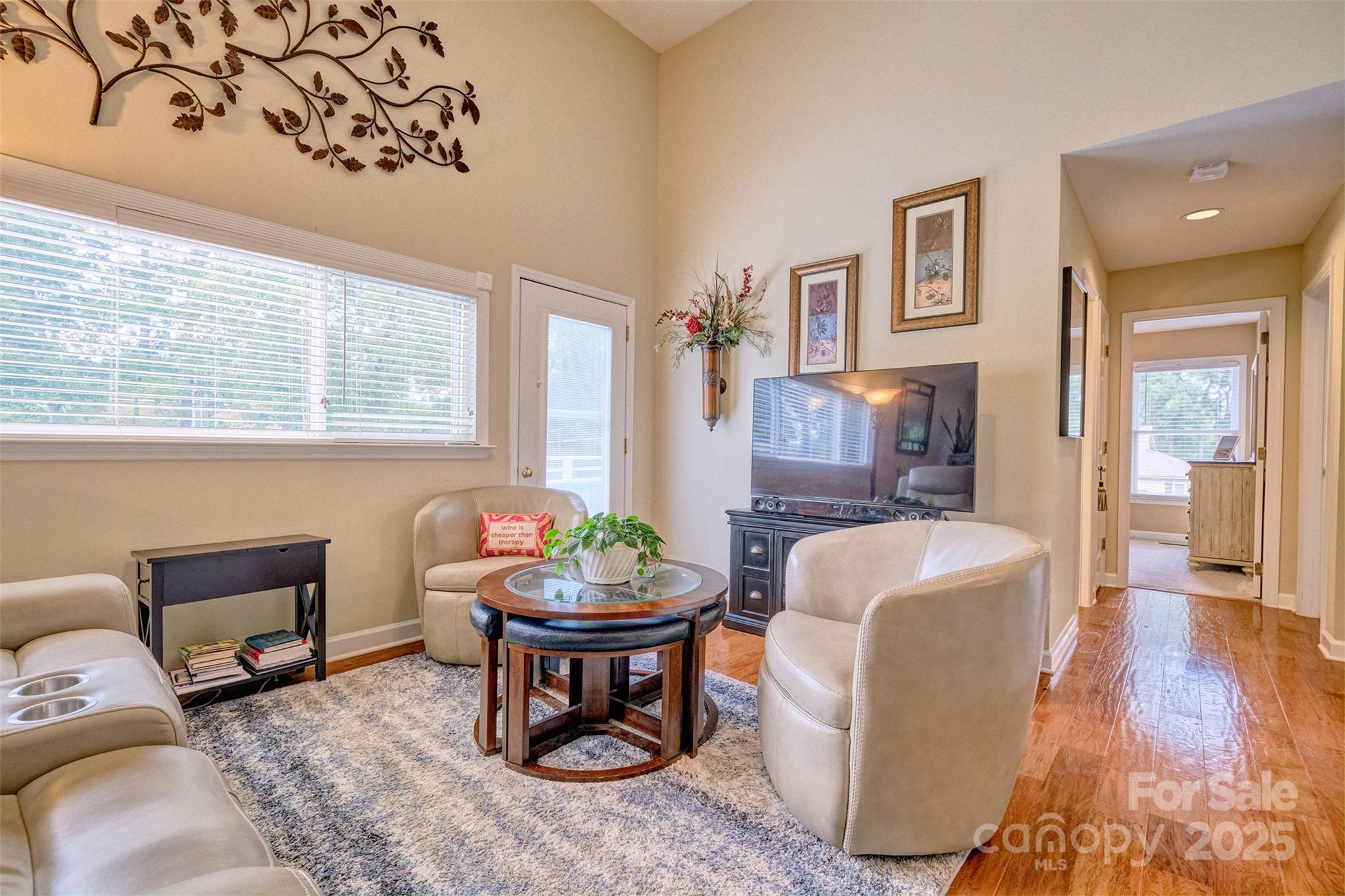 19 Shipmaster Court Property Photo 17