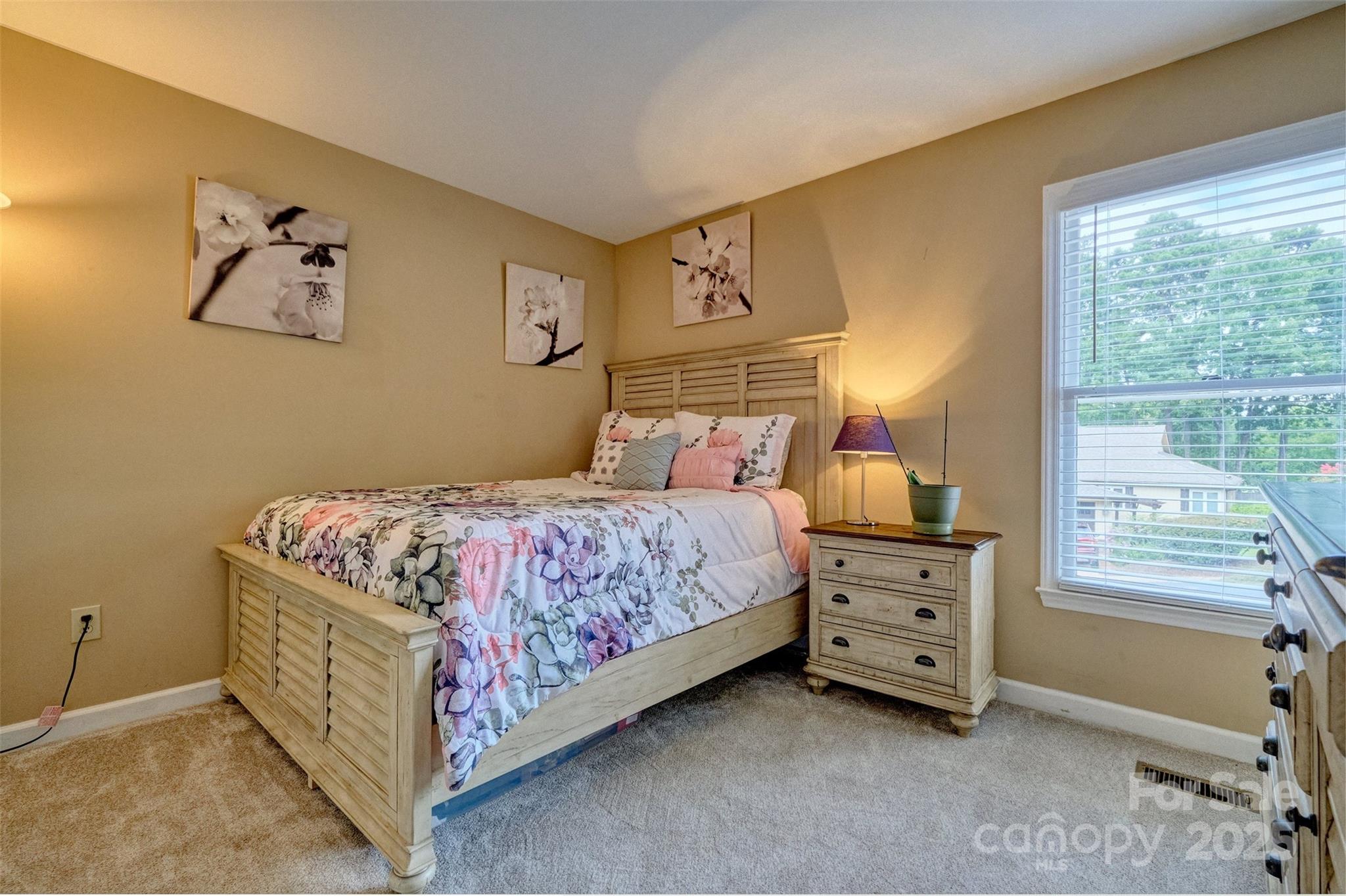 19 Shipmaster Court Property Photo 31