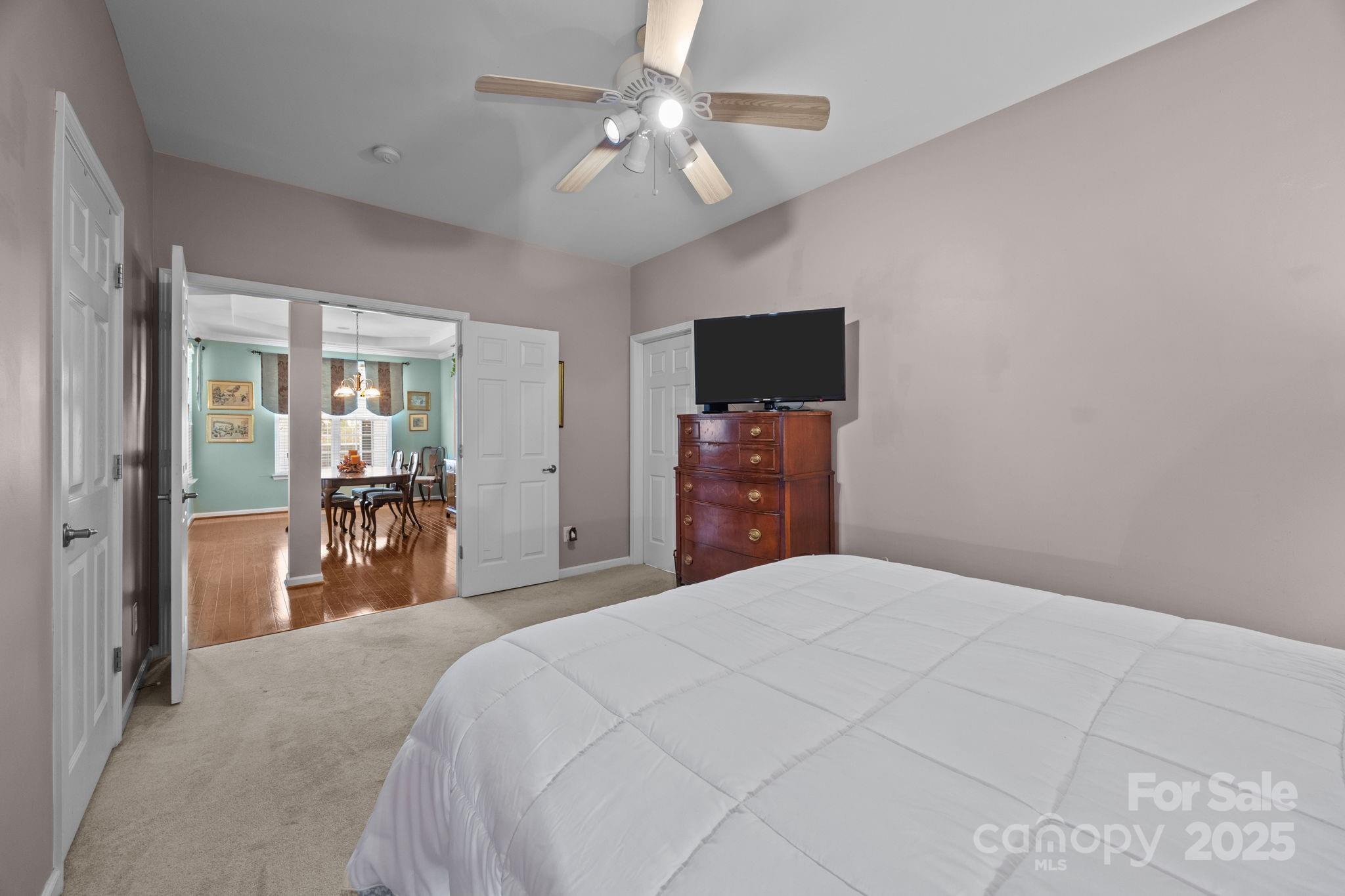 253 Garnet Court Property Photo 23