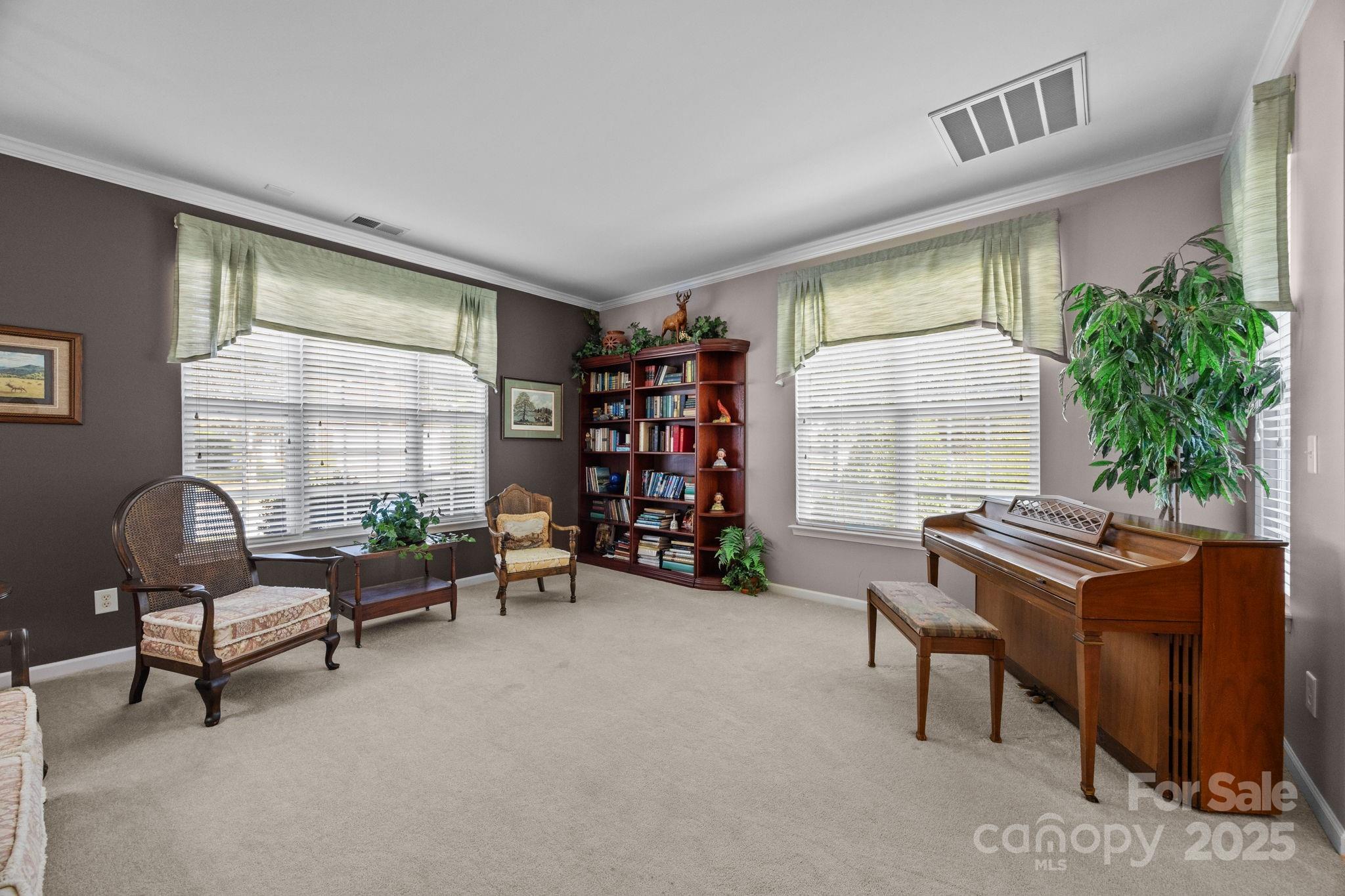 253 Garnet Court Property Photo 27