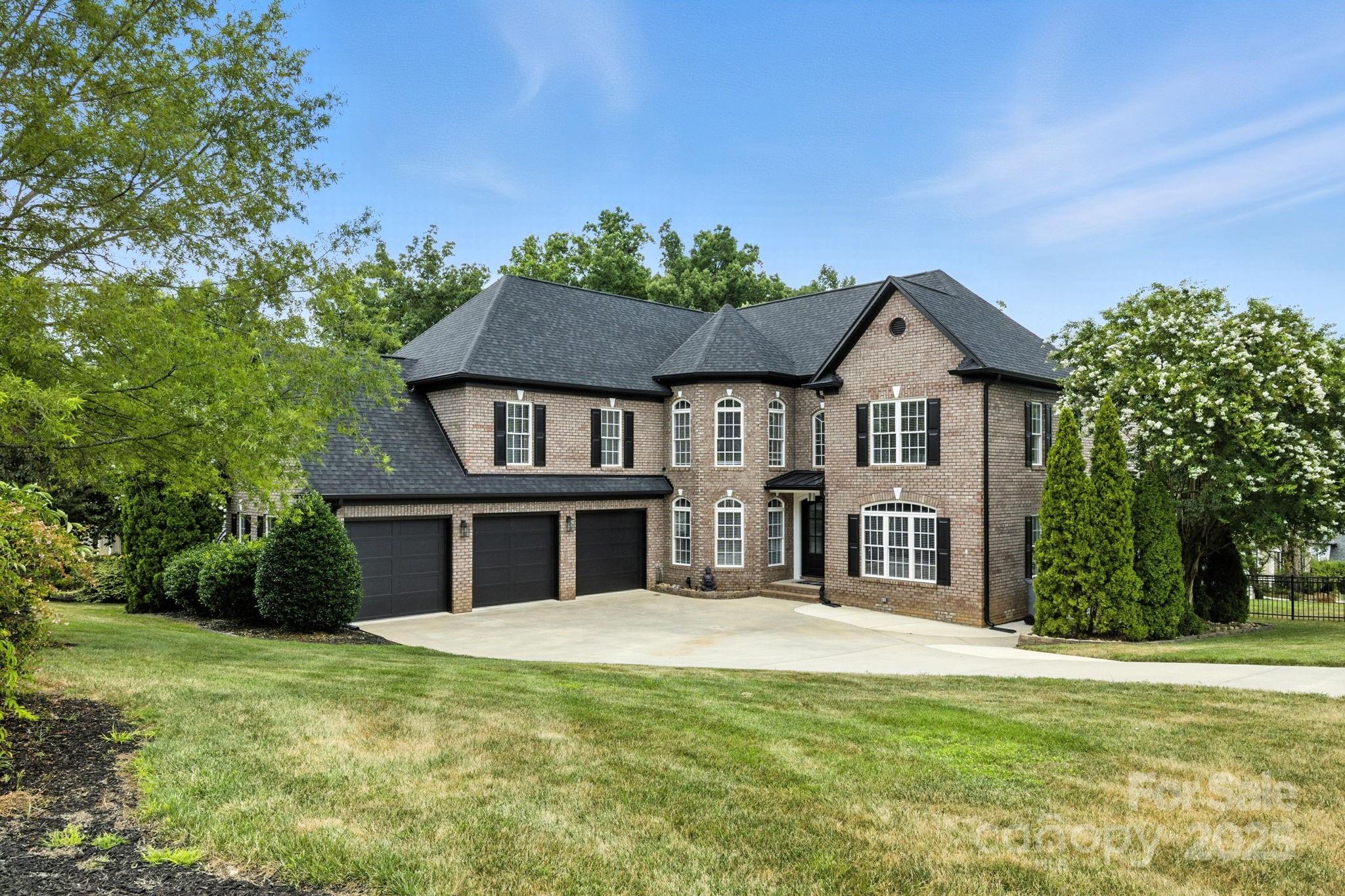 4134 Burnage Hall Road Property Photo 2