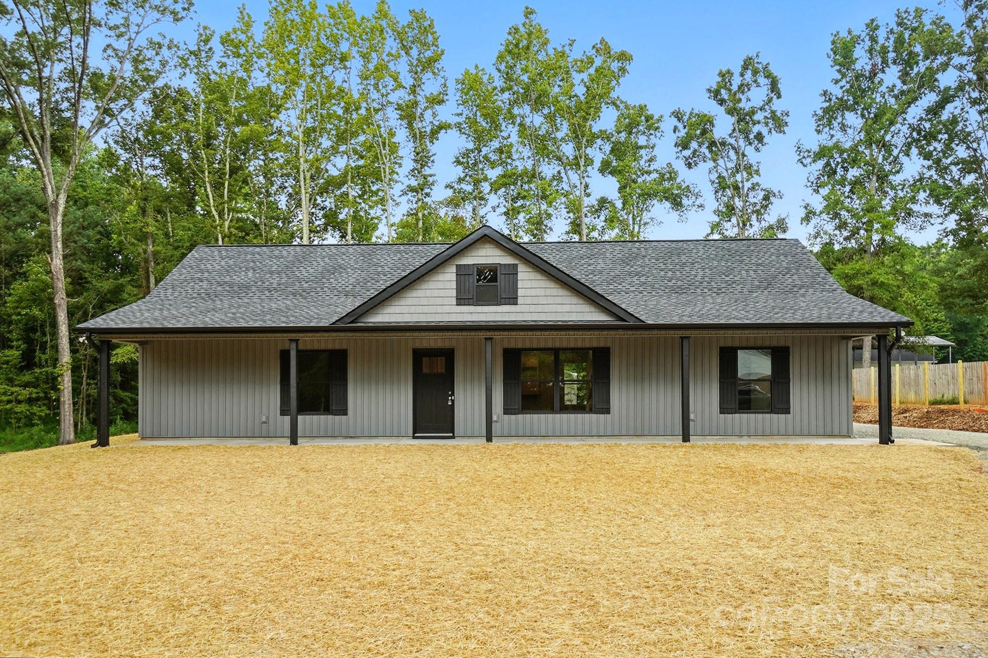 251 Lincoln Road Property Photo 3