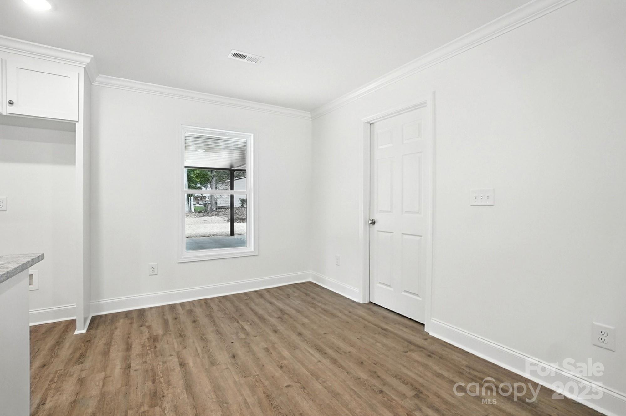 251 Lincoln Road Property Photo 15