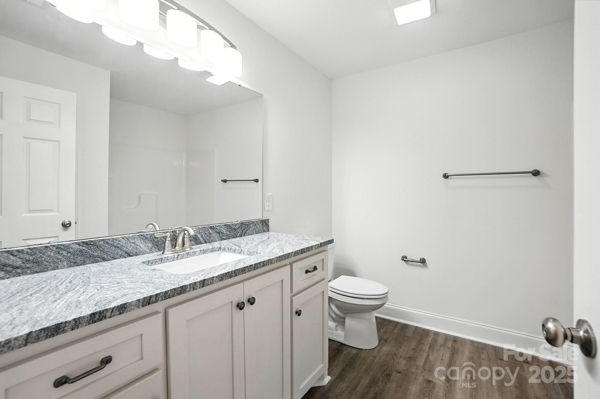 251 Lincoln Road Property Photo 22