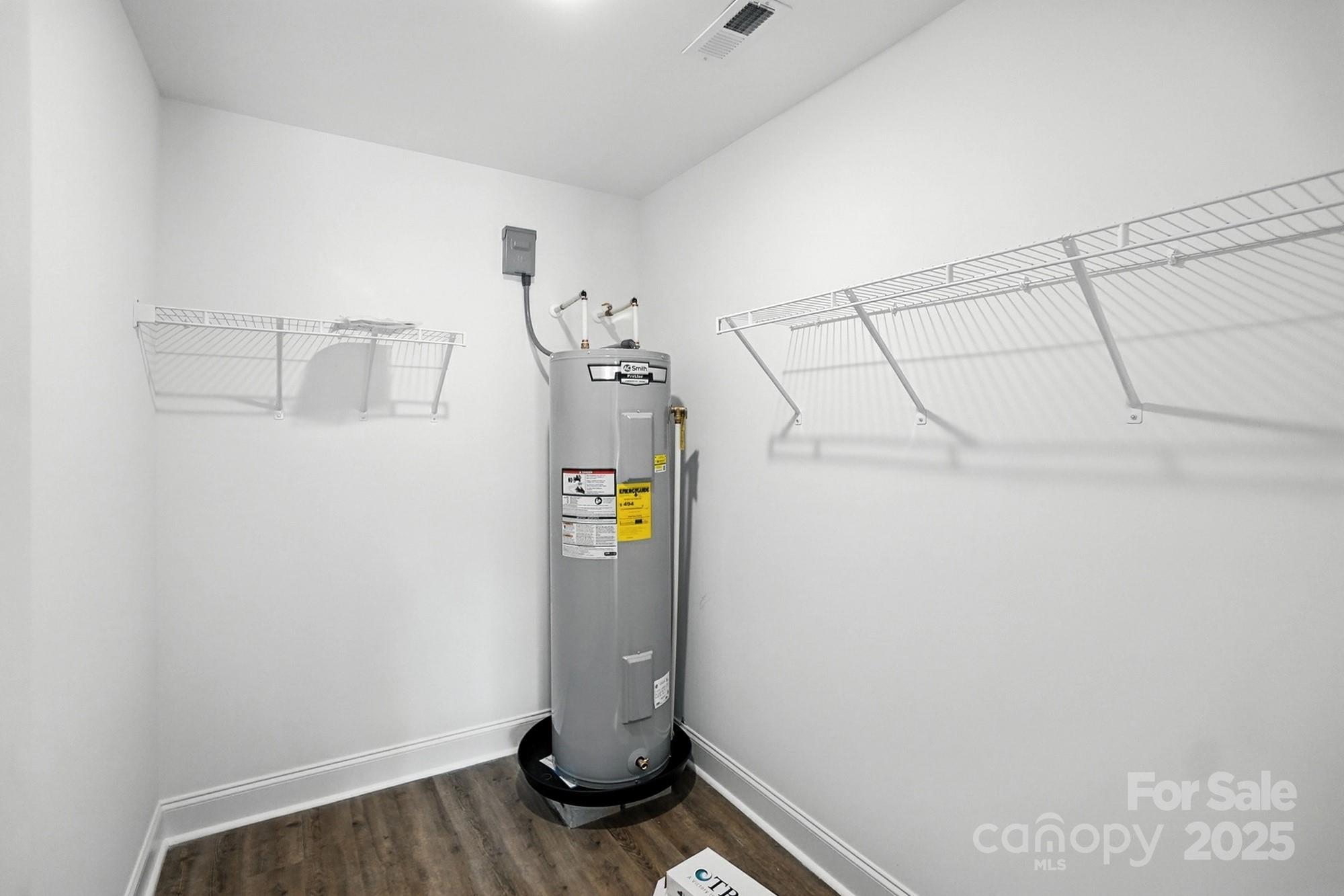 251 Lincoln Road Property Photo 26