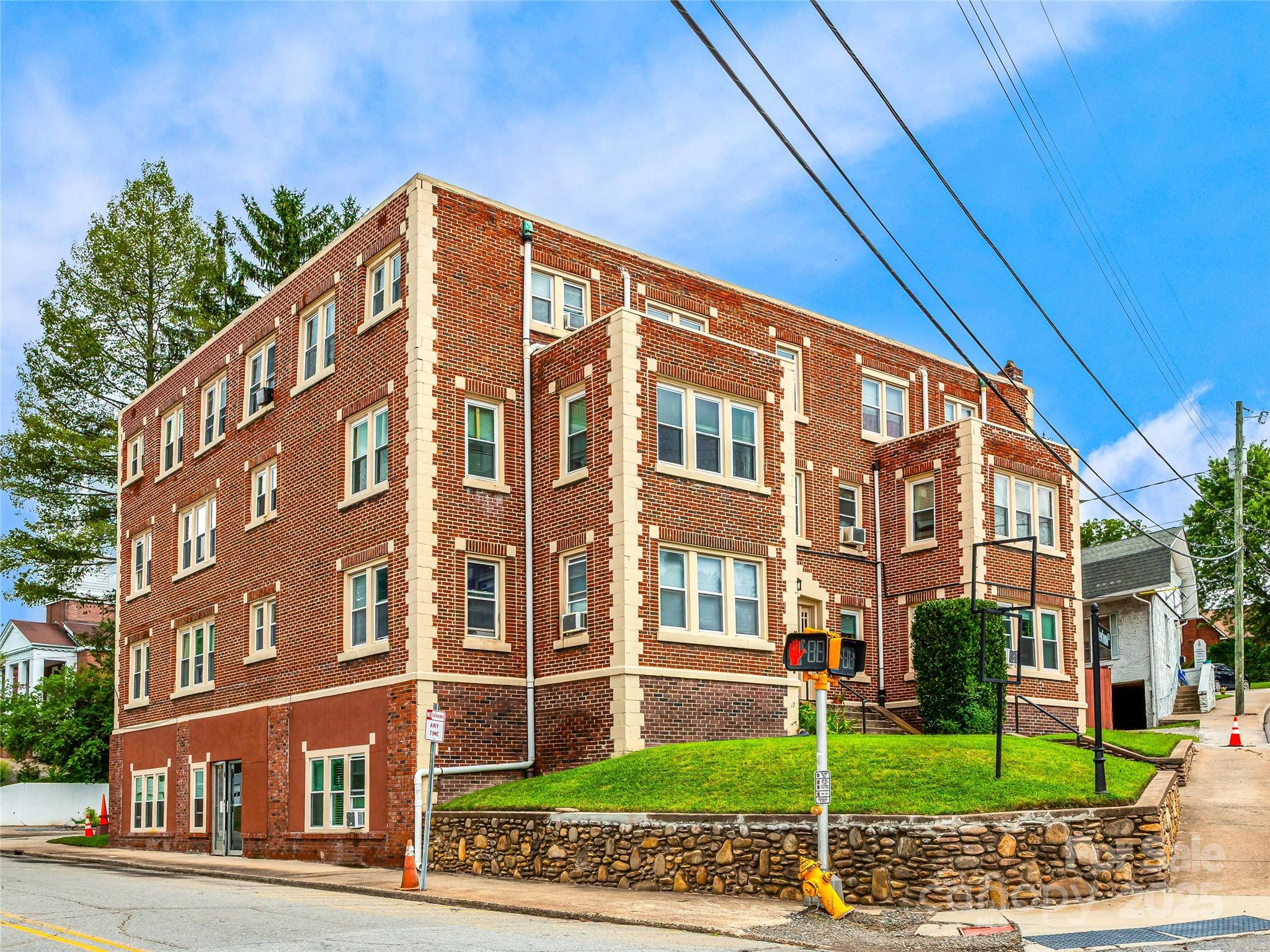 13 Newfound Street Property Photo 1