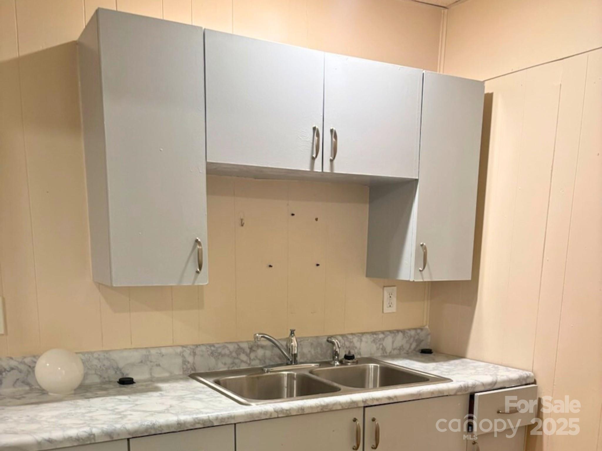 13 Newfound Street Property Photo 25