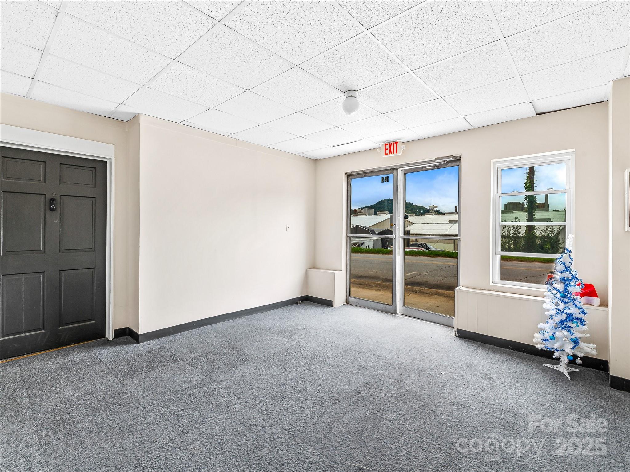 13 Newfound Street Property Photo 26